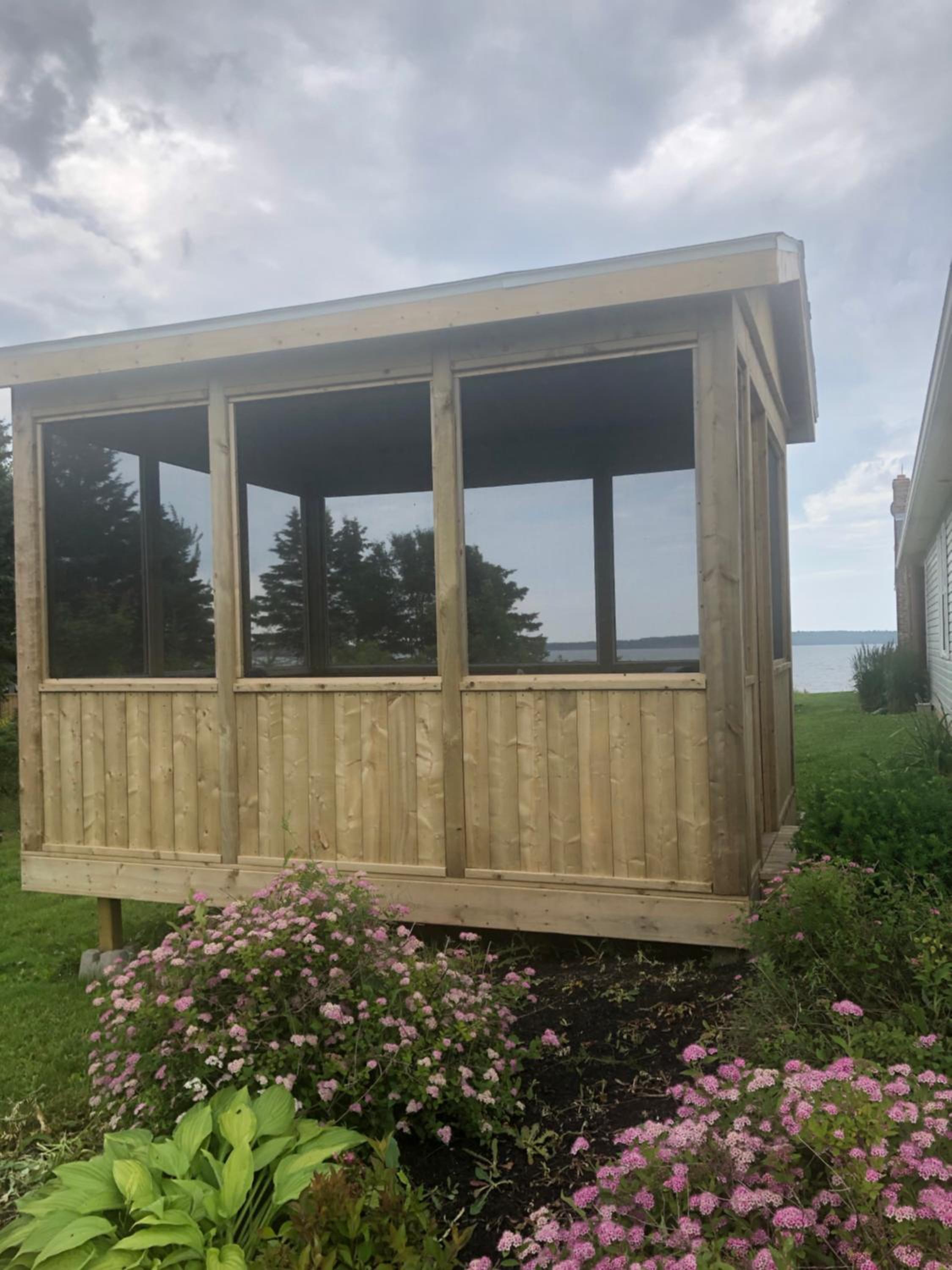 Bluewaters Retreat Bachelor Unit