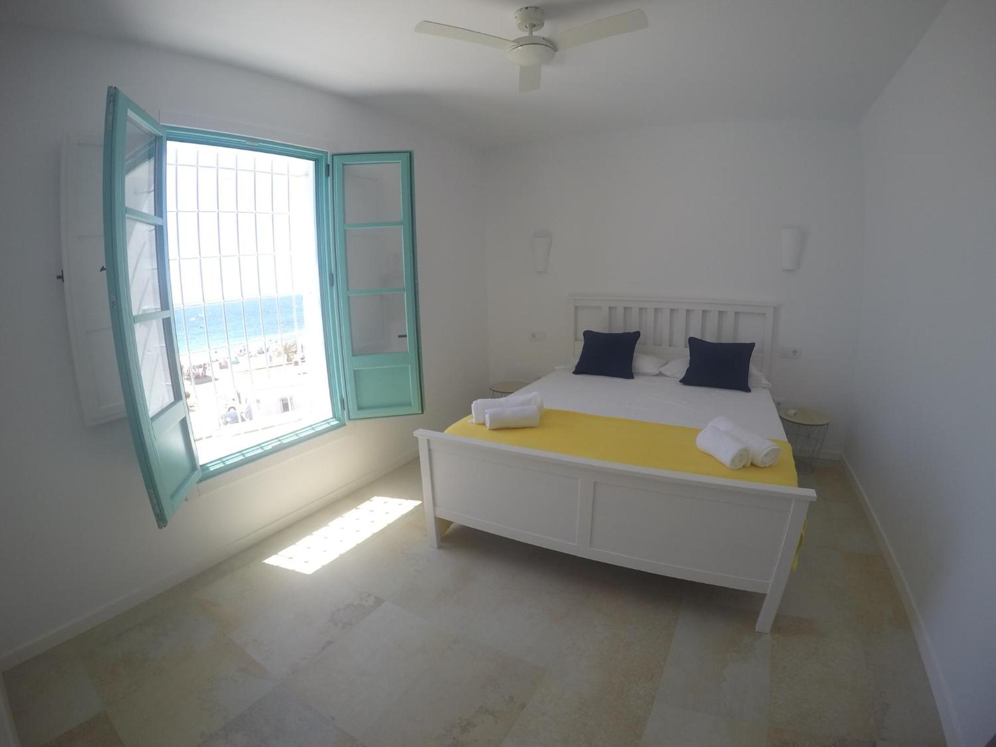 El Chanchullero view 2