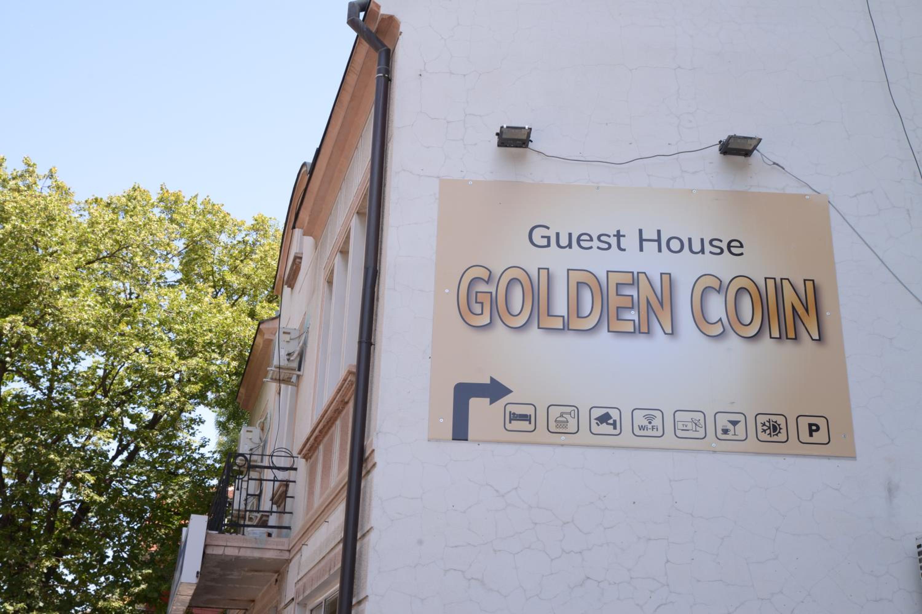 Guest House GOLDEN COIN view 2