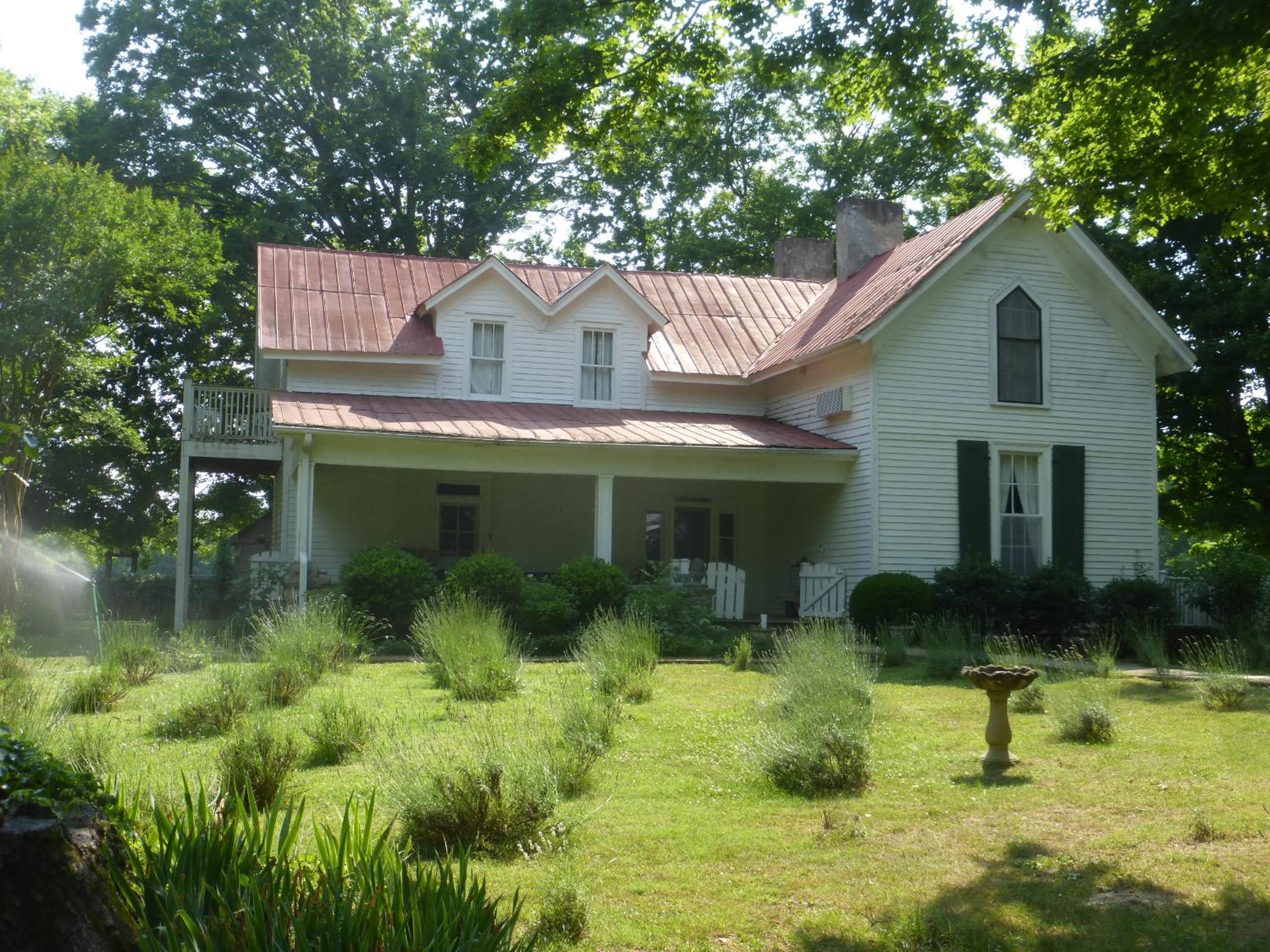 Mulberry Lavender Farm and B&B