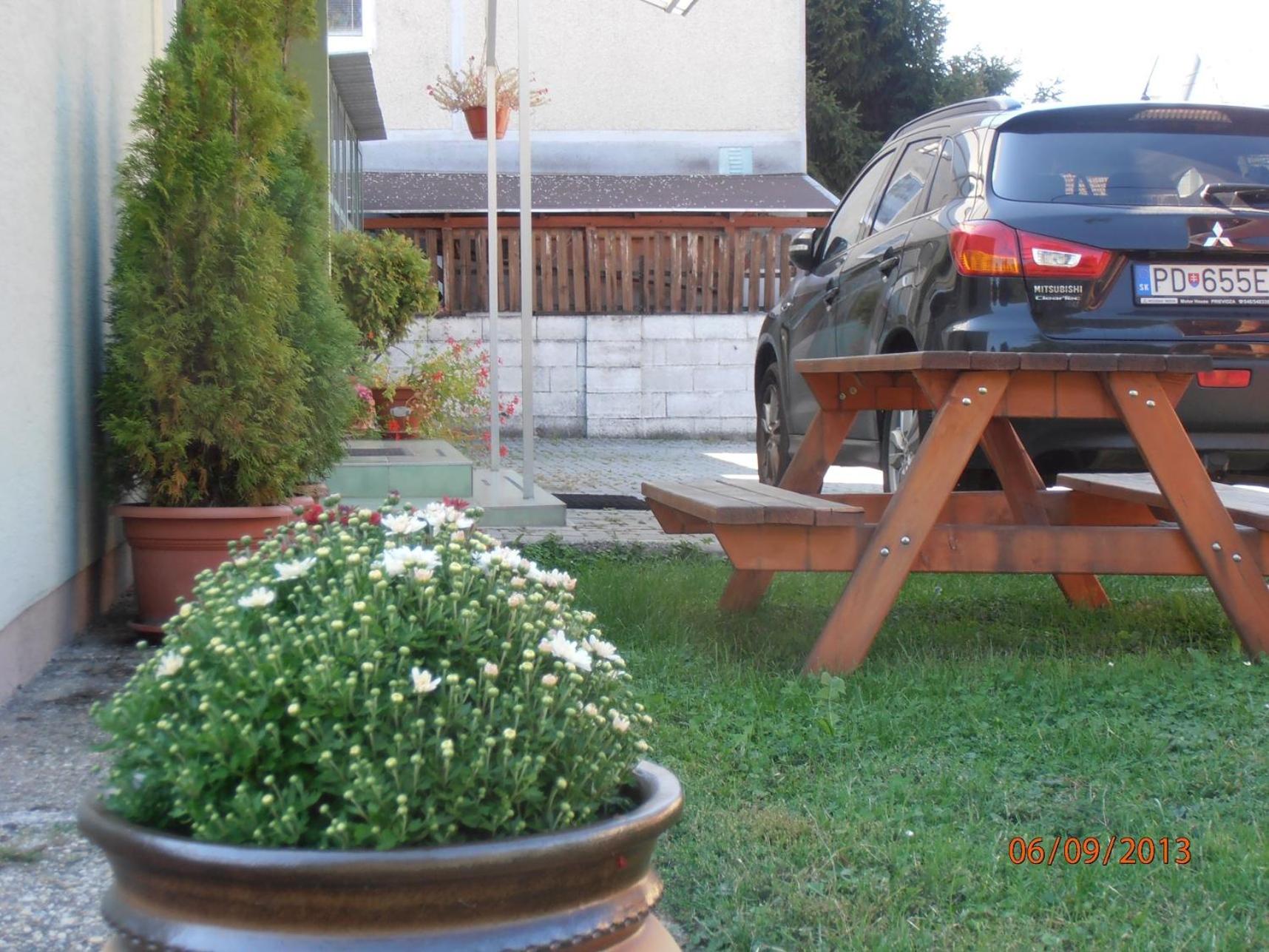 Photo 31