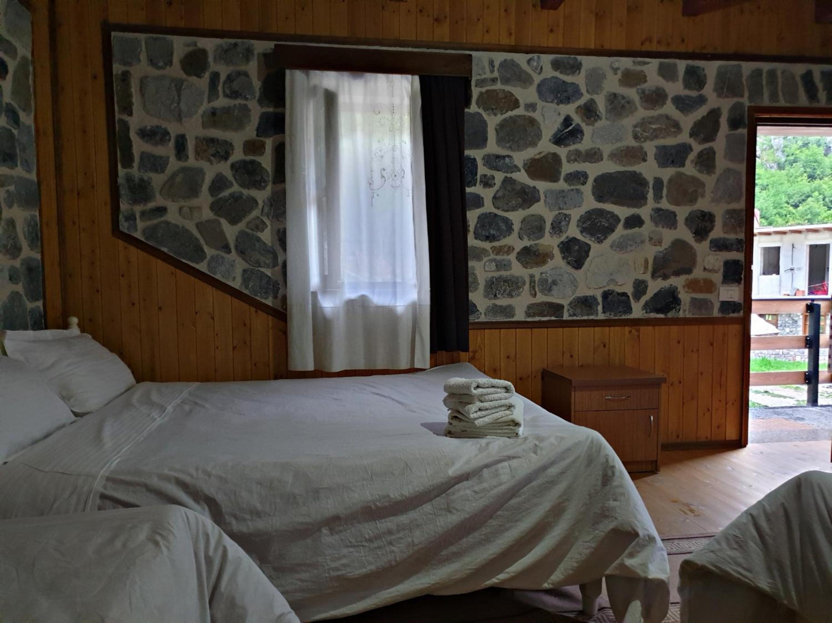 Guest House Flodisa