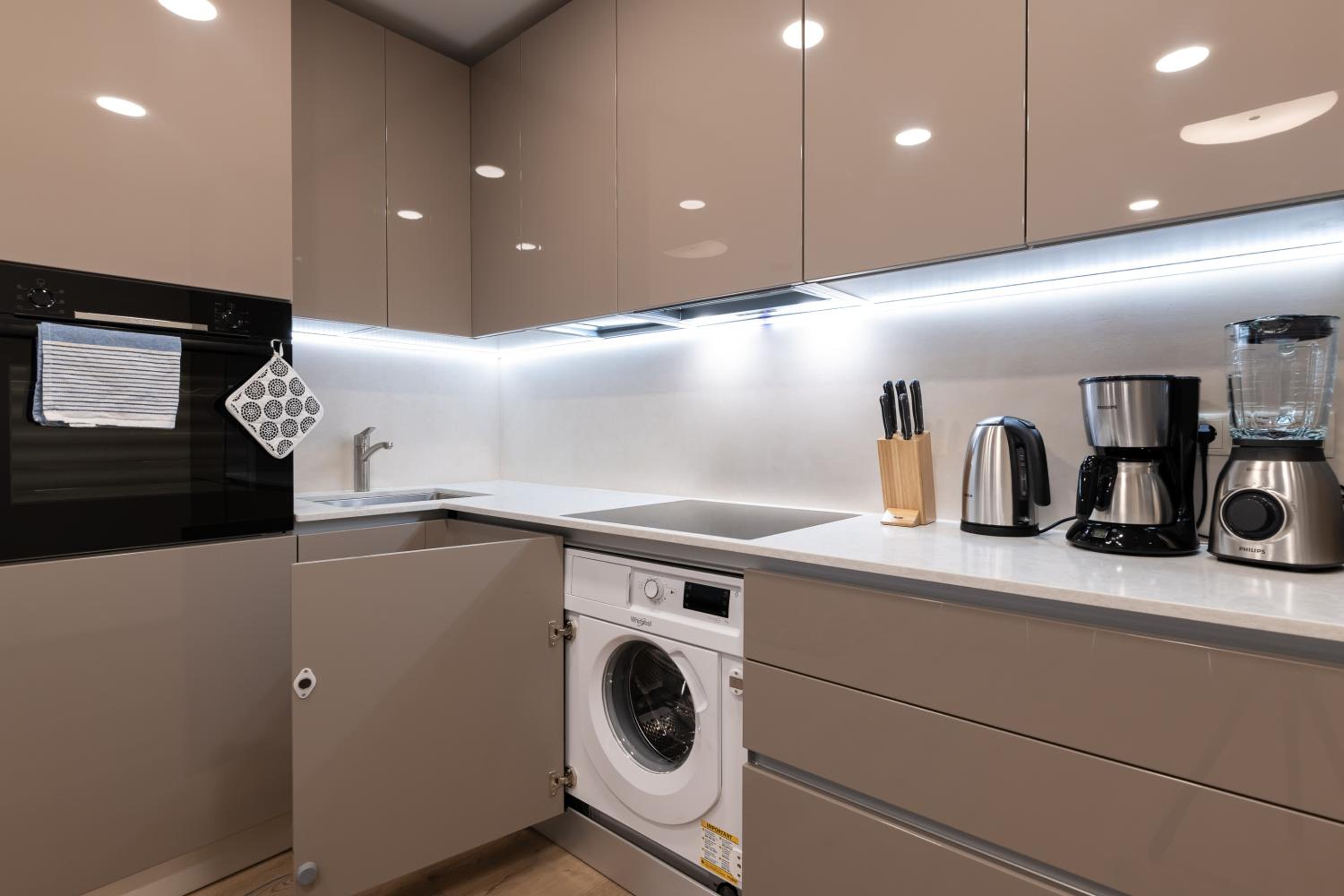 Central Lootsi Penthouse