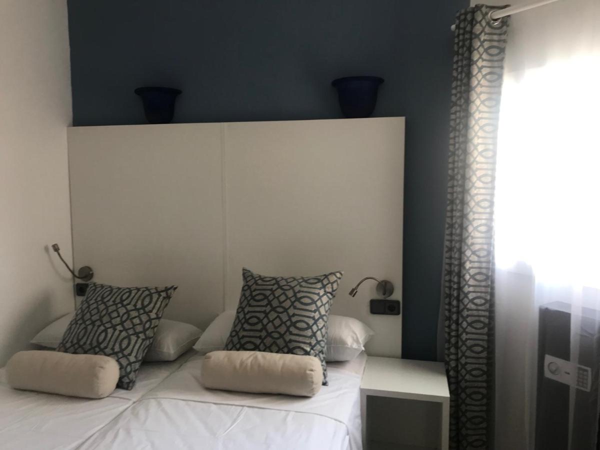 Modern Hostal