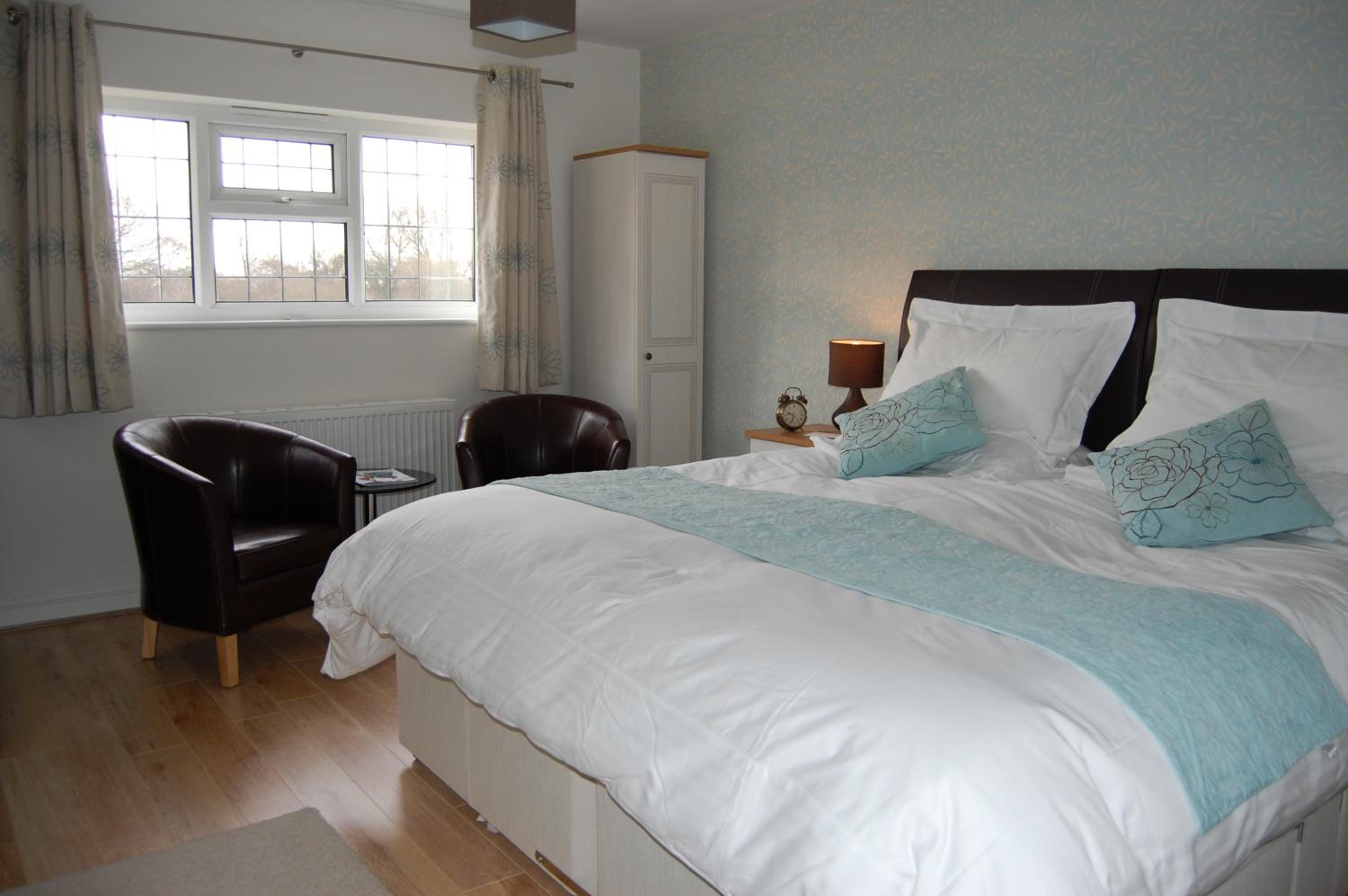 Canal View Bed And Breakfast