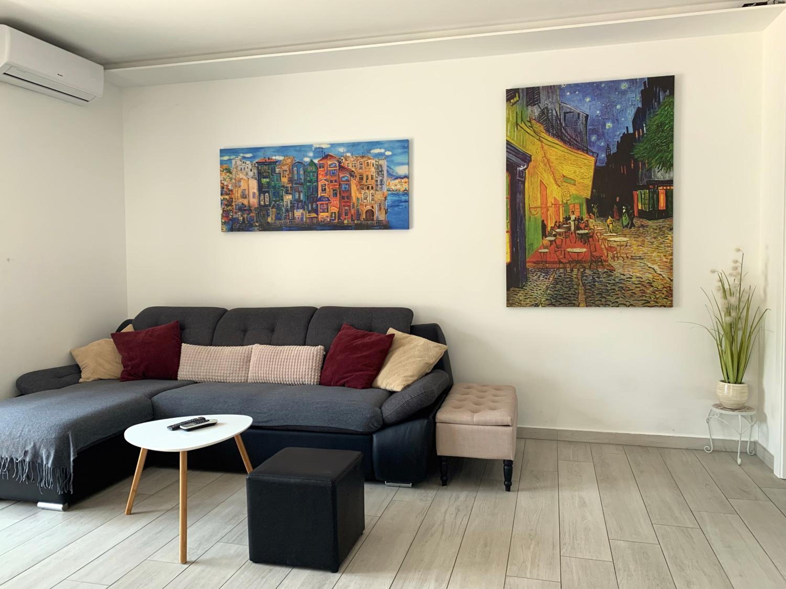 Apartments Danica