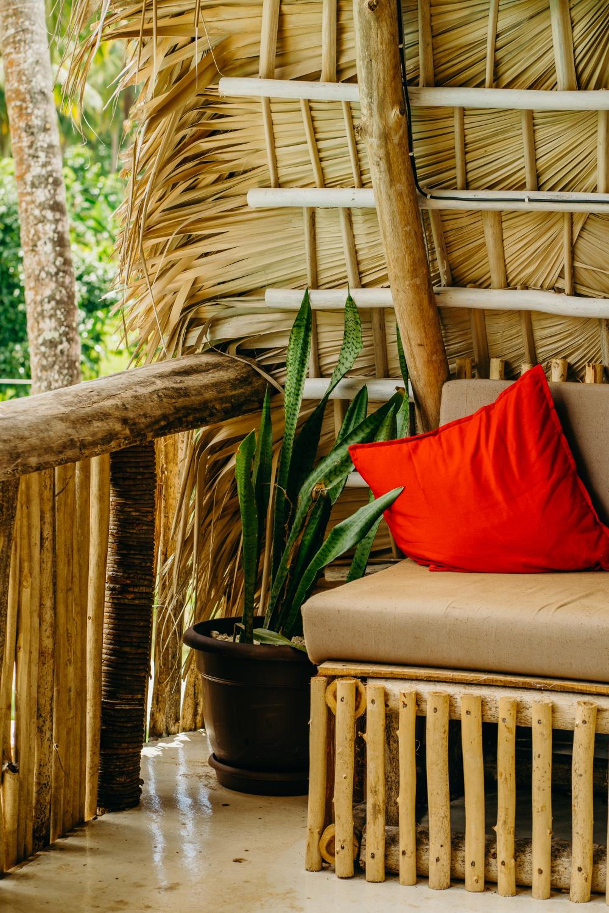 Ganesh Hostel & Shivas Bungalows