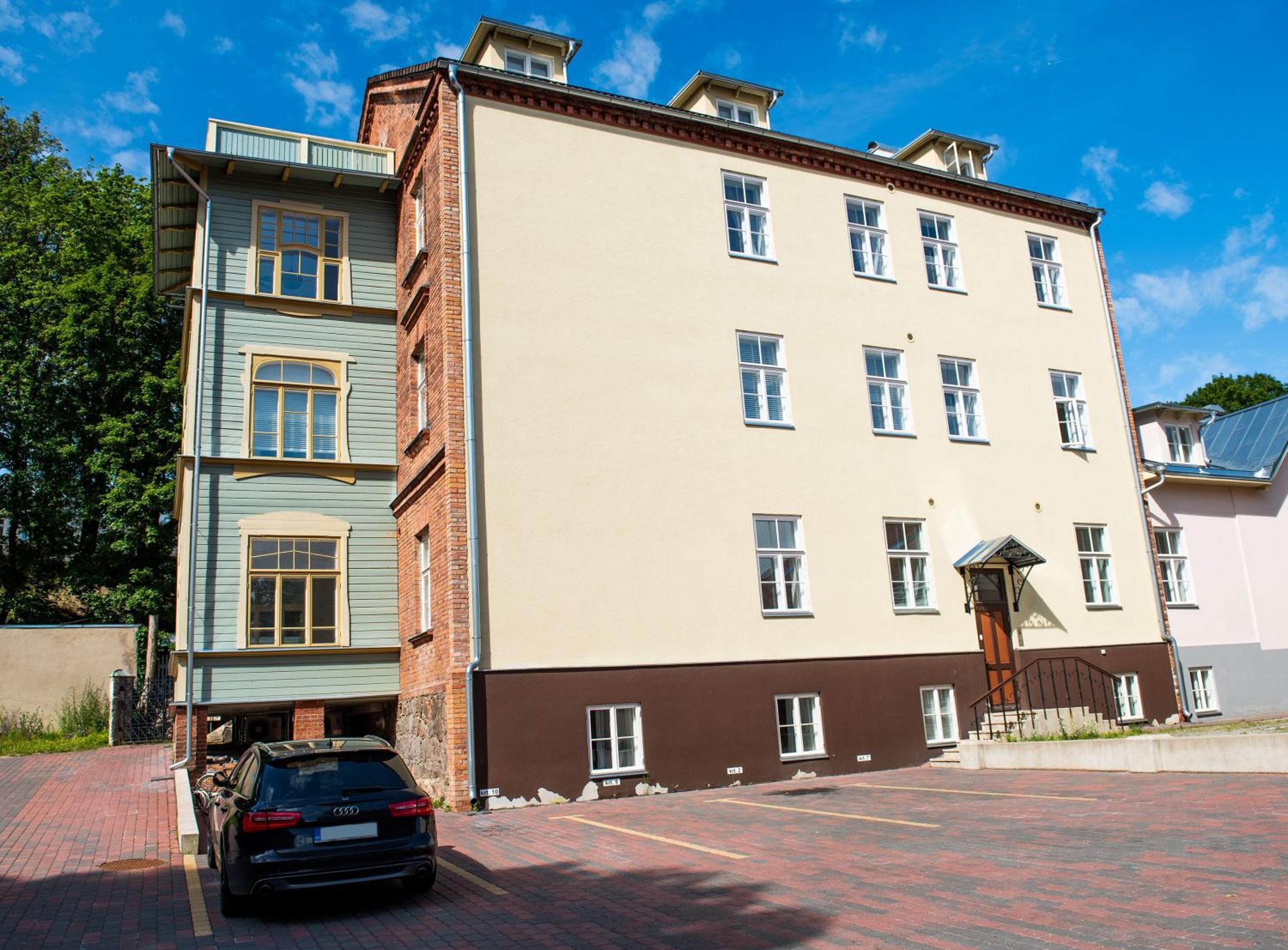 Lossi 32 Penthouse view 2