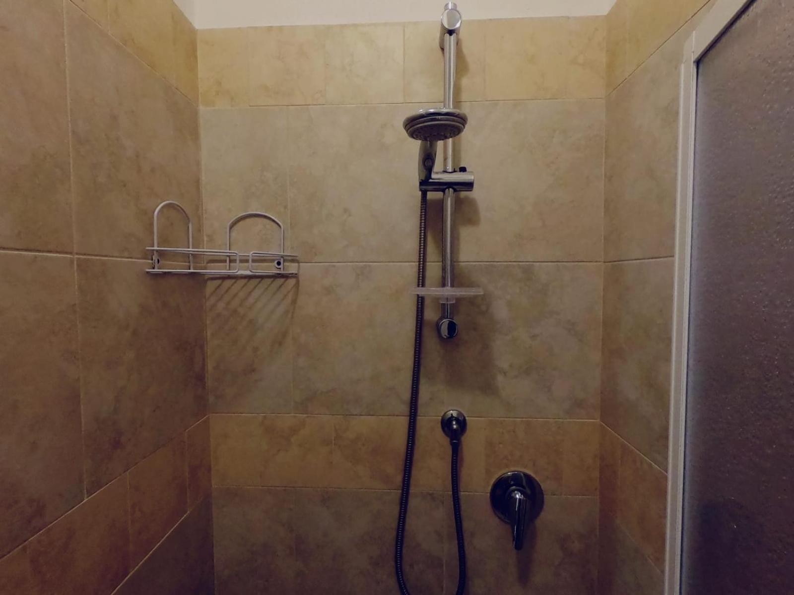 Da Umby en Alghero — bathroom