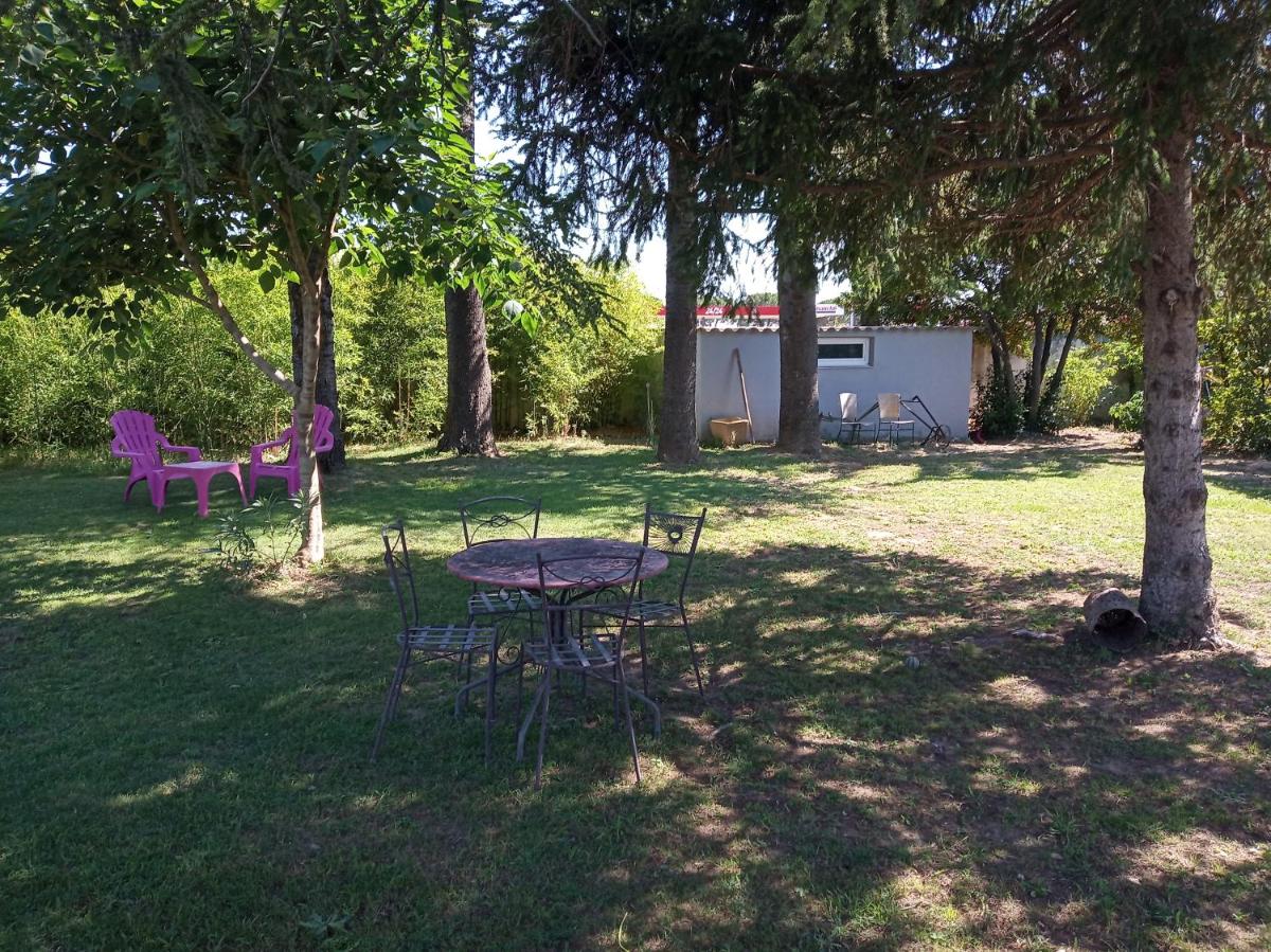 Studio Valreas Avec Piscine view 5