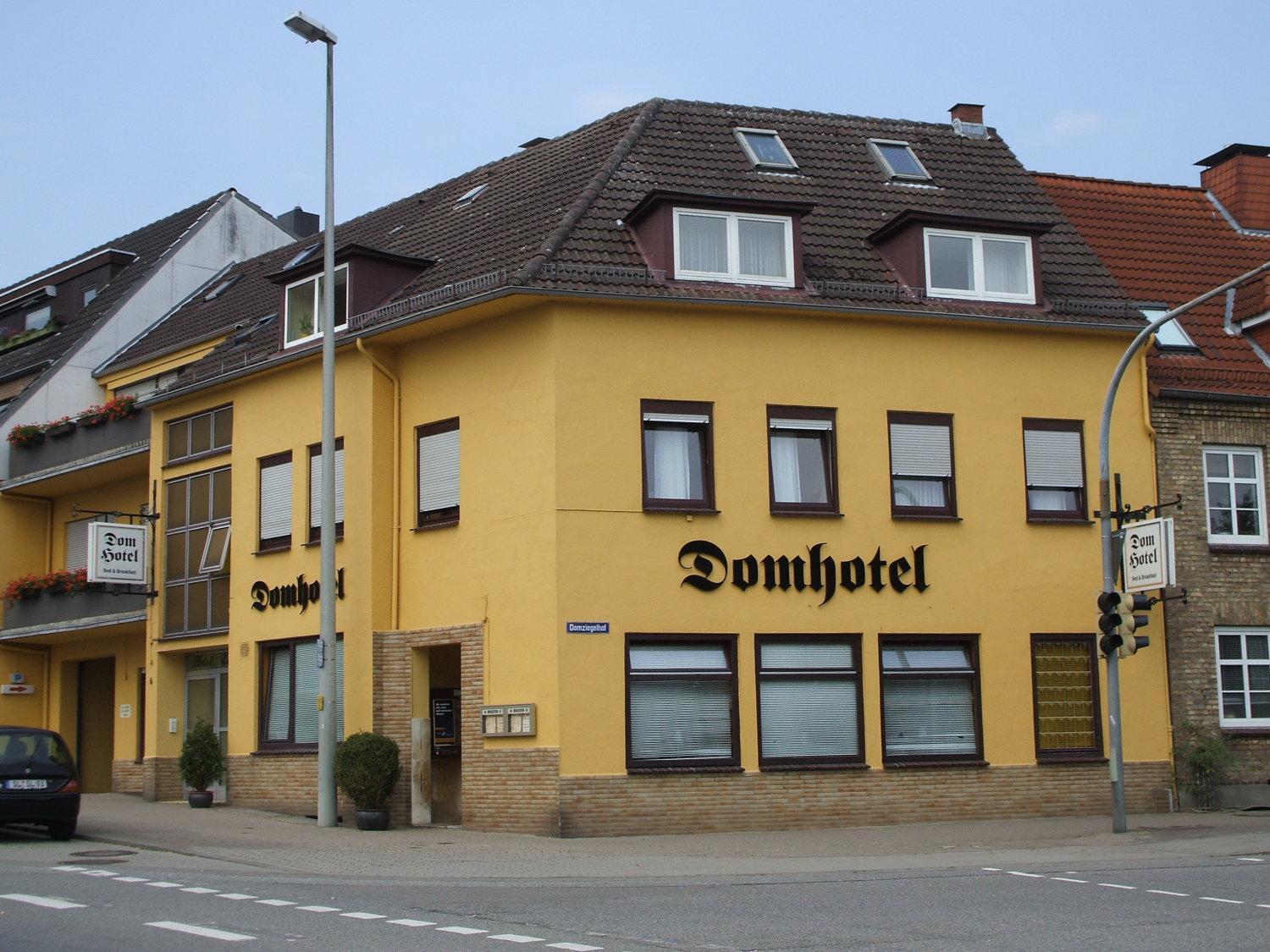 Domhotel Bed & Breakfast view 2