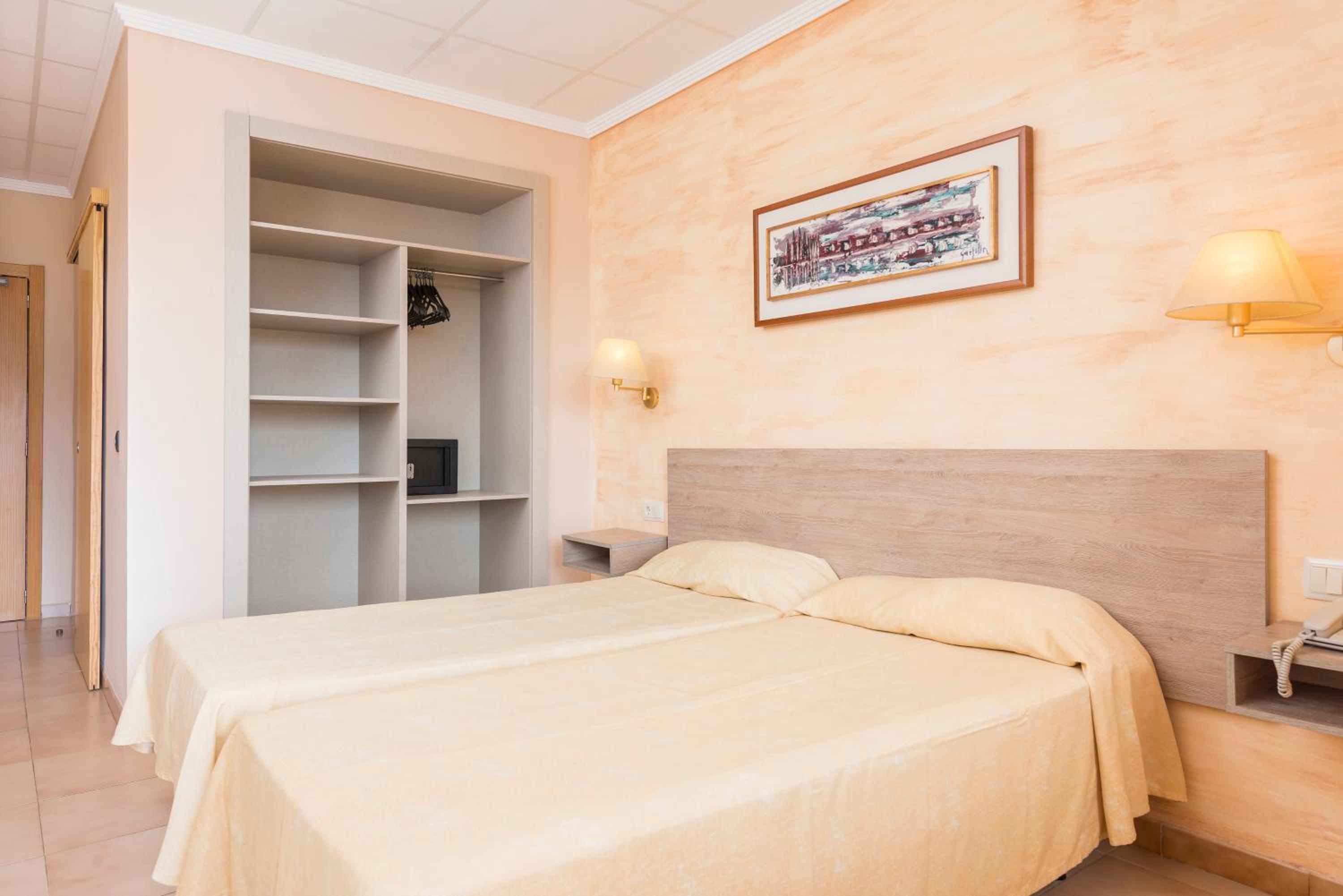 Playa de Palma Vacations - NURA Condor - Property Image 7
