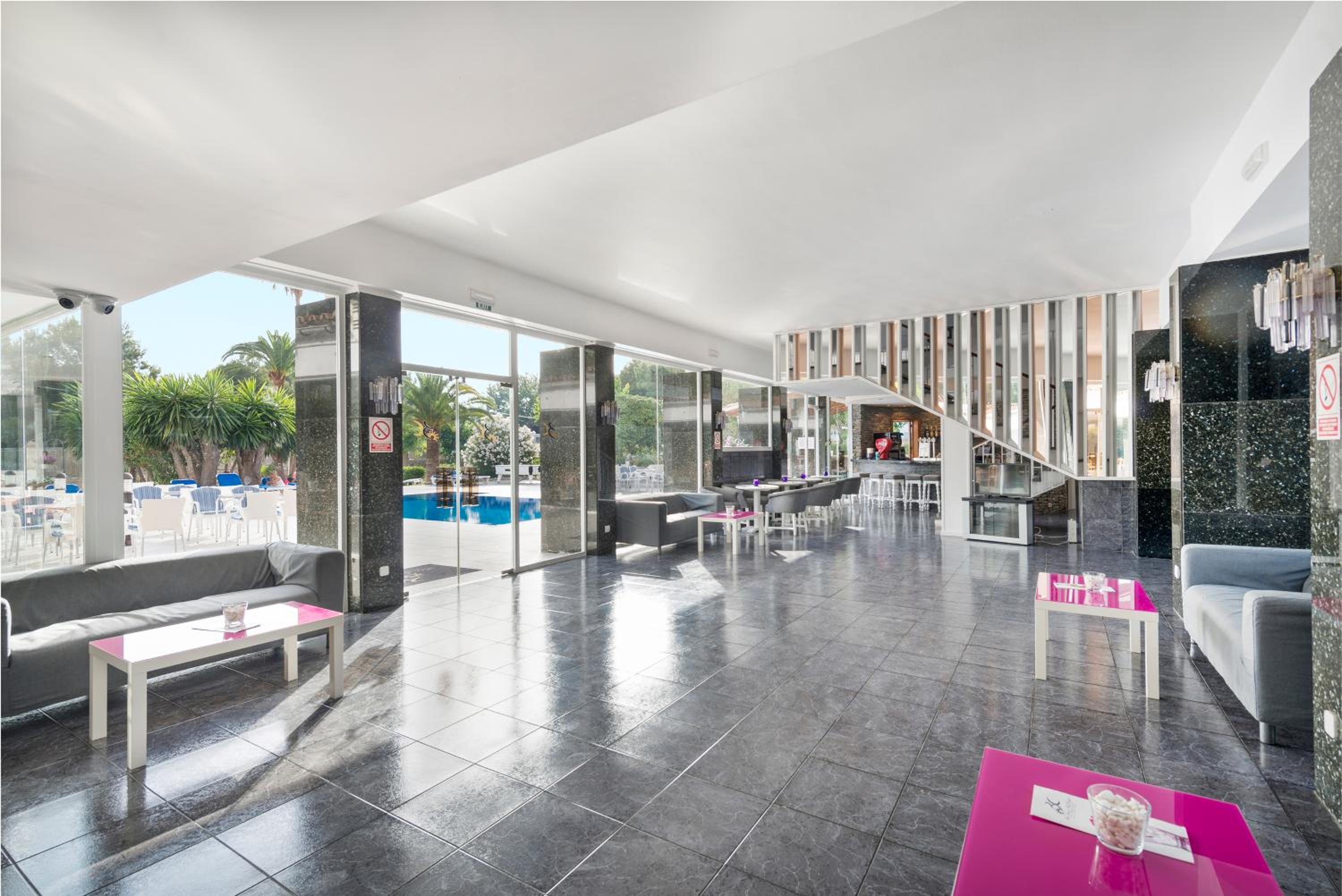 Playa de Palma Vacations - NURA Condor - Property Image 3