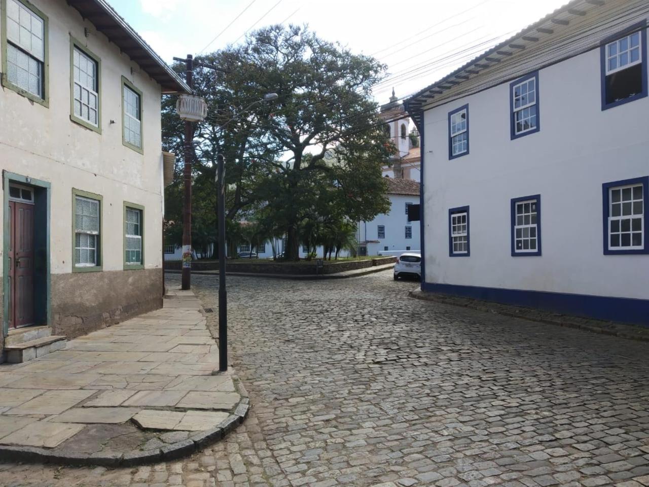 Casa próxima ao centro de convenções da UFOP