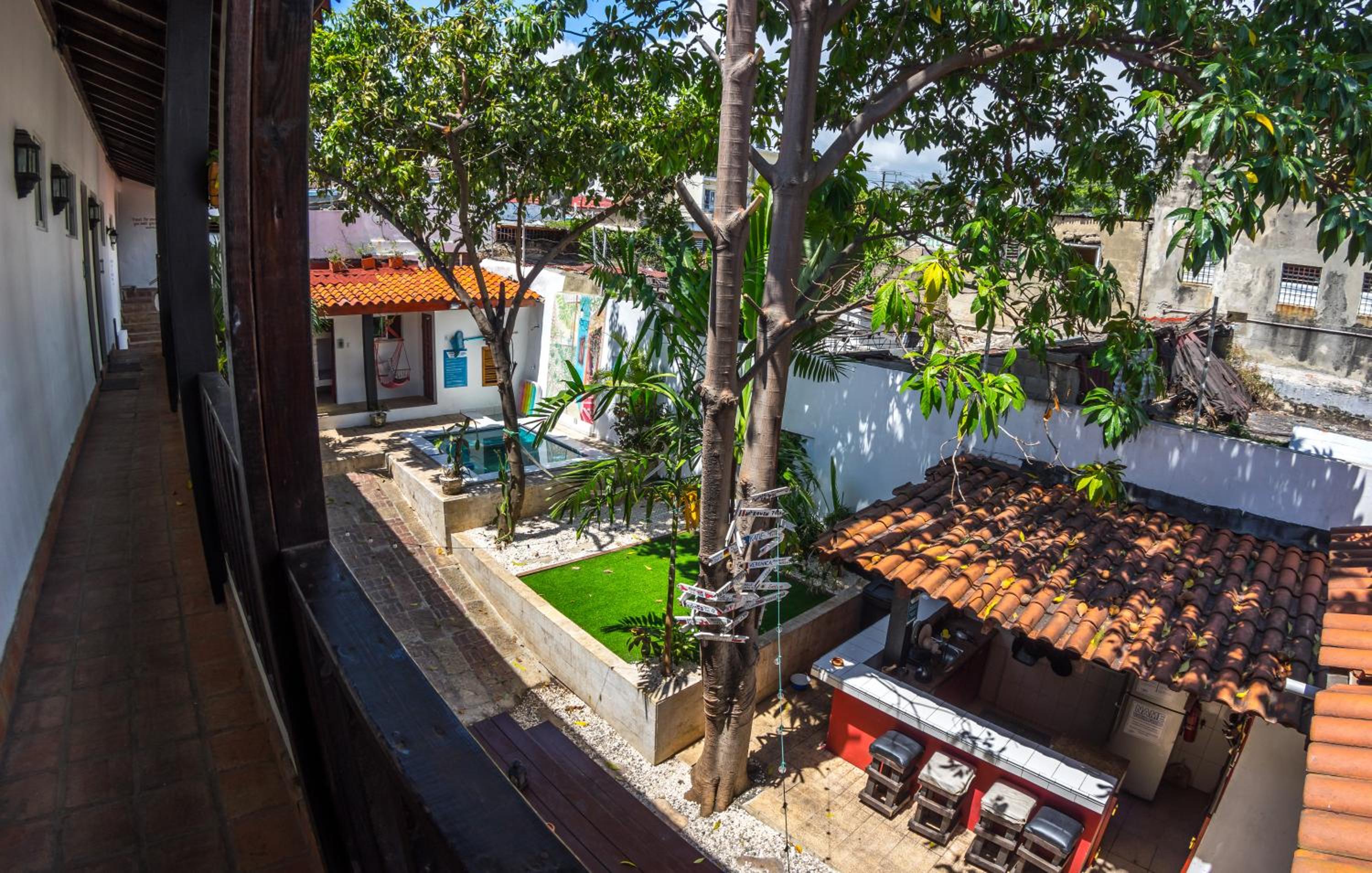 Island Life Hostel
