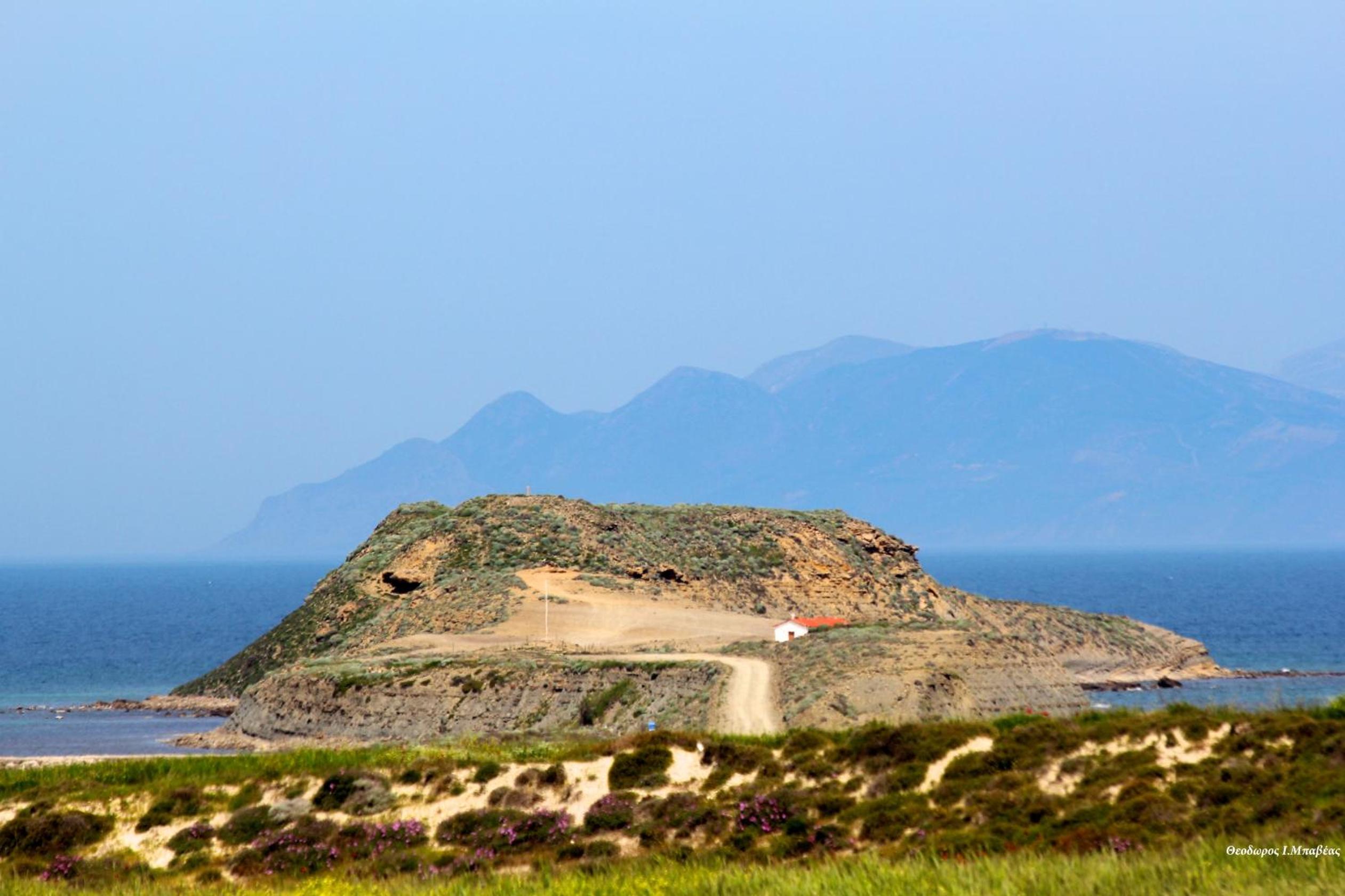 VILLA ANTHIMOS view 2