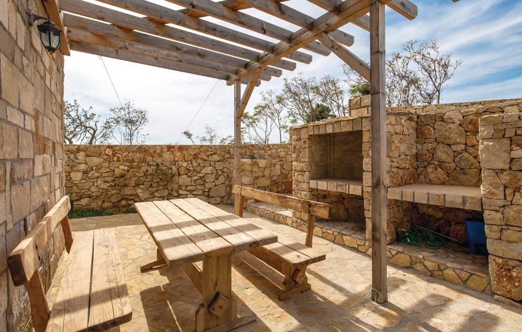 Mala Villa- private heated pool photo 2