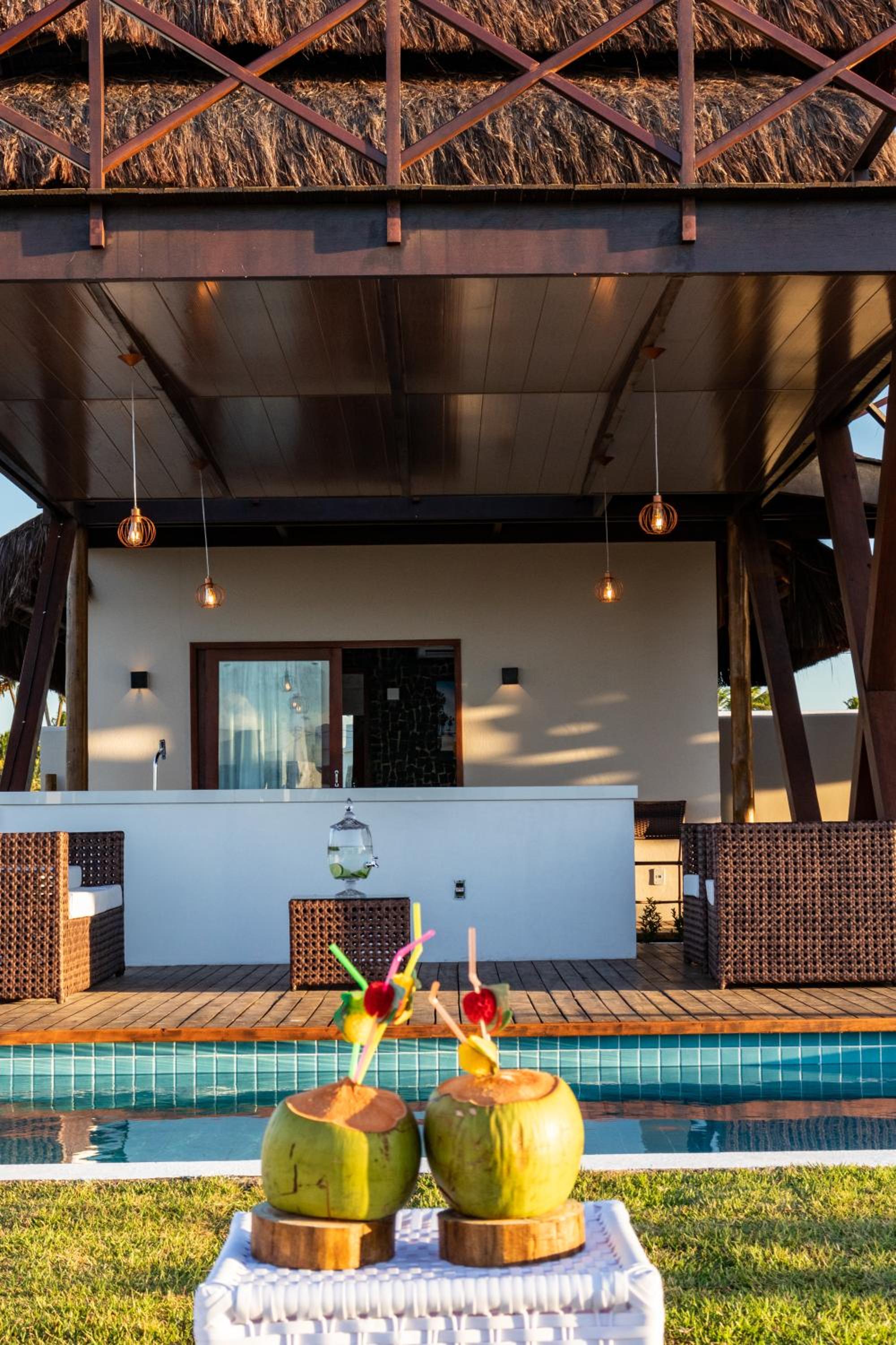 Villa Namú Beach House Suites