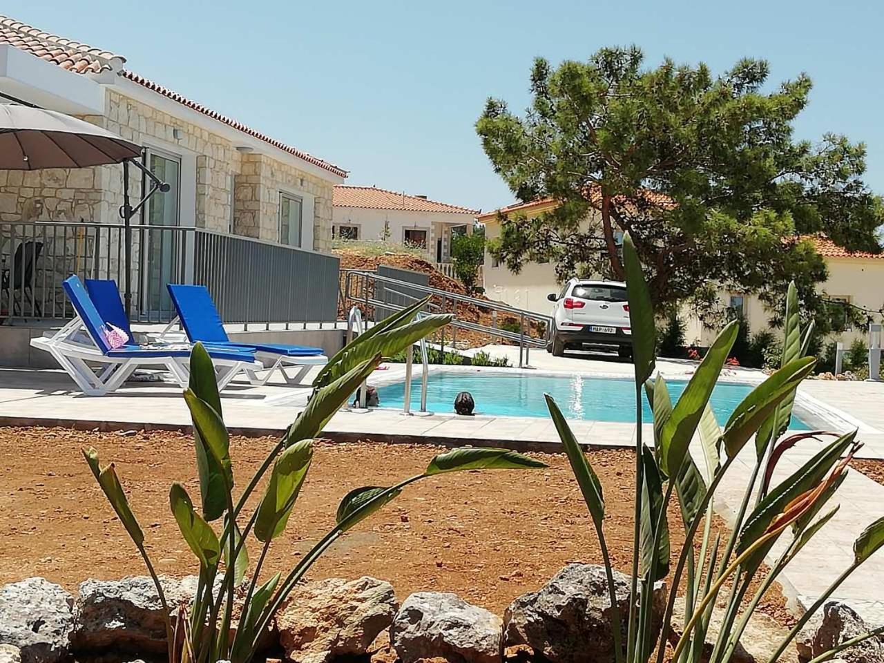 Pomos Idol Exceptional Beach Villa view 4