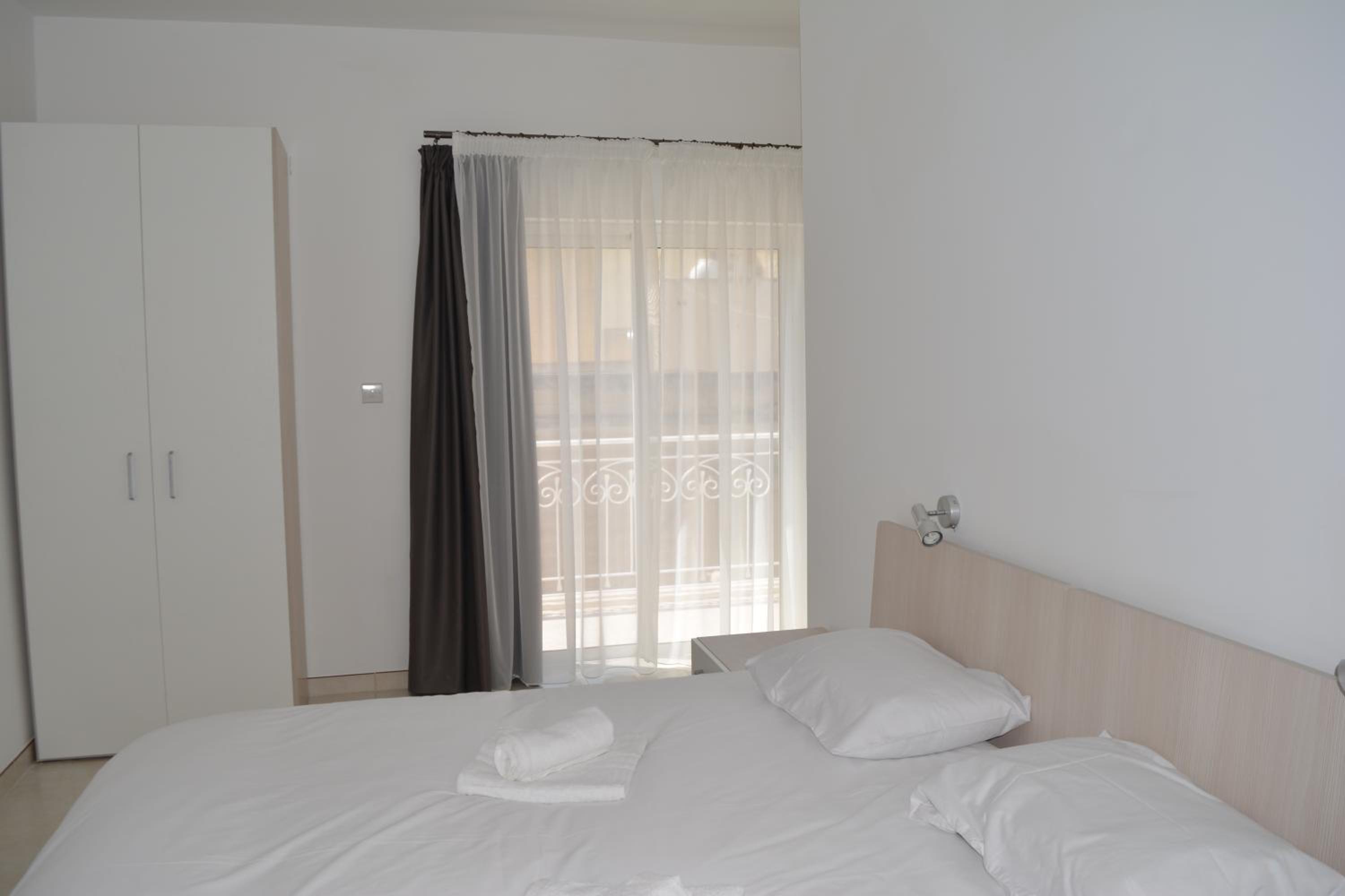 Hortensia 2 Bedroom Apartment photo 5