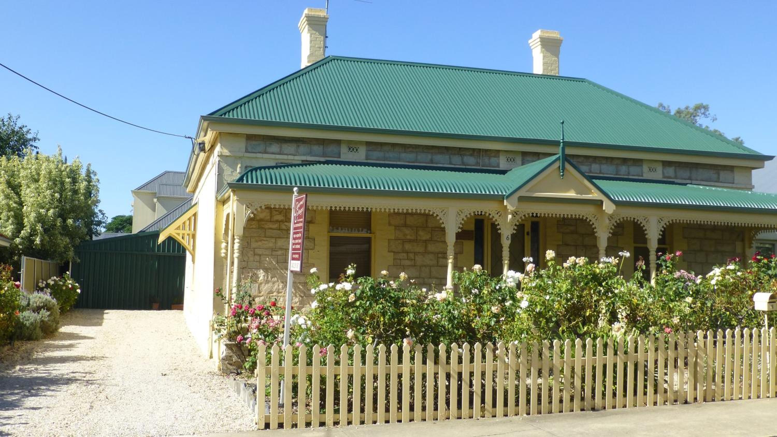 Cabernet Cottage