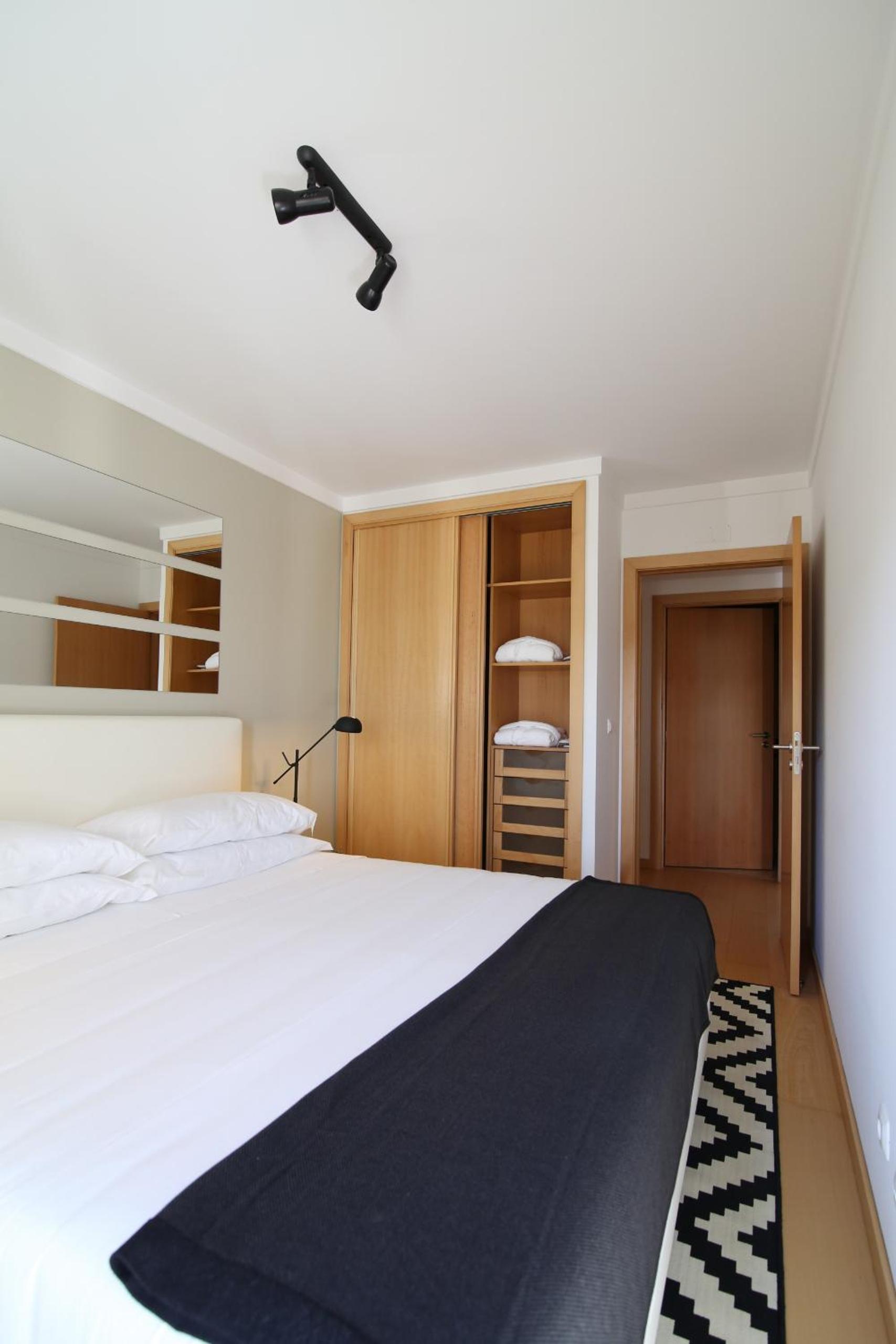 Panoramic Living