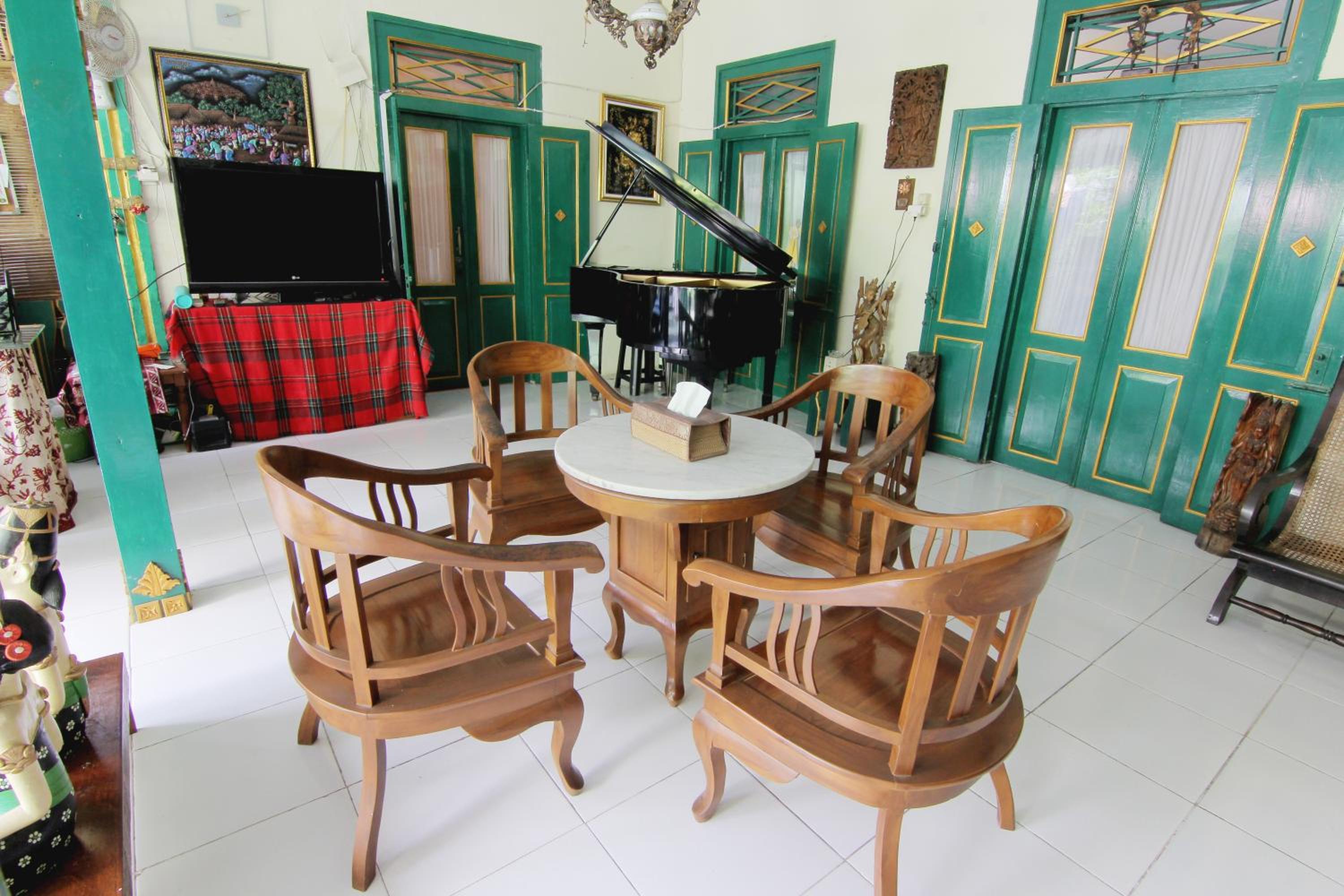 lounge