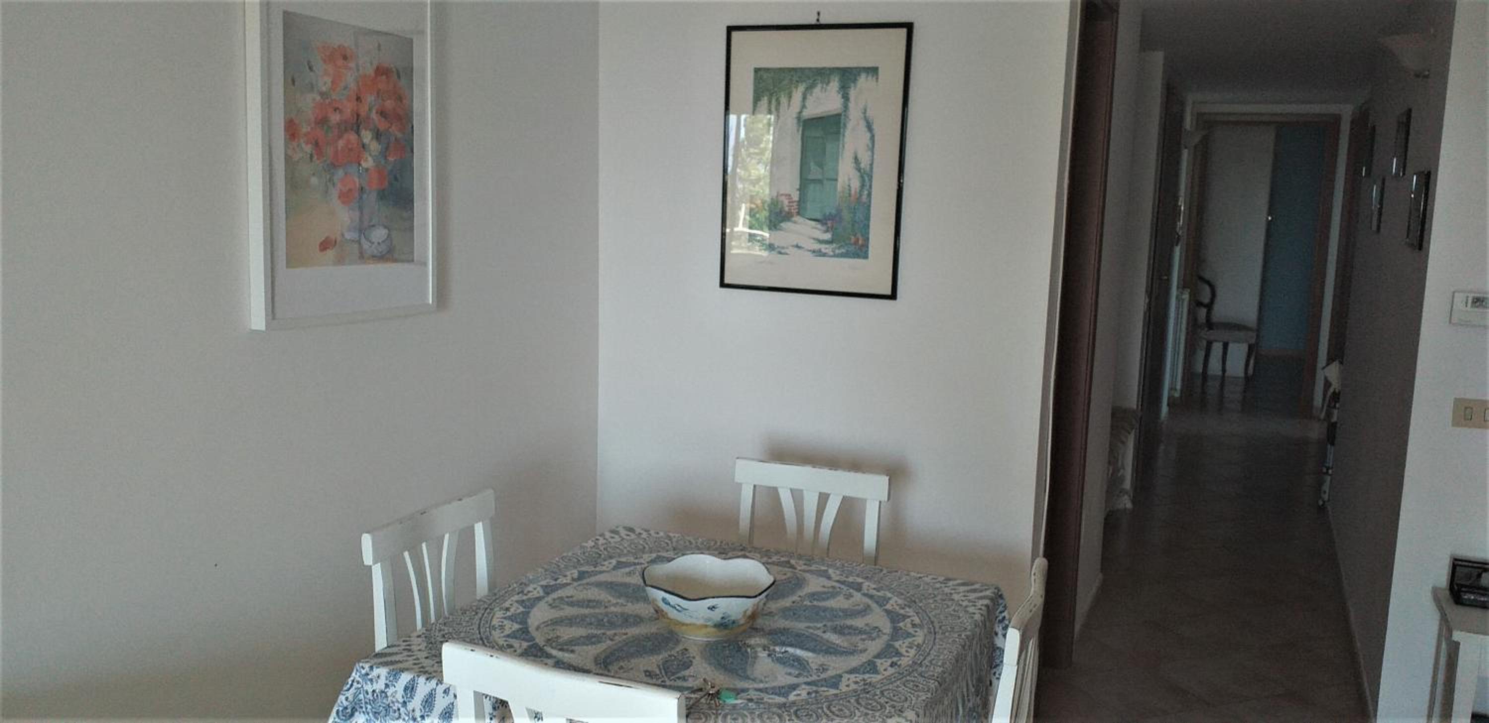 Appartamento vista mare, 100mt dall'Ospedale Pediatrico, a 200mt dal mare, 1h da Roma Termini