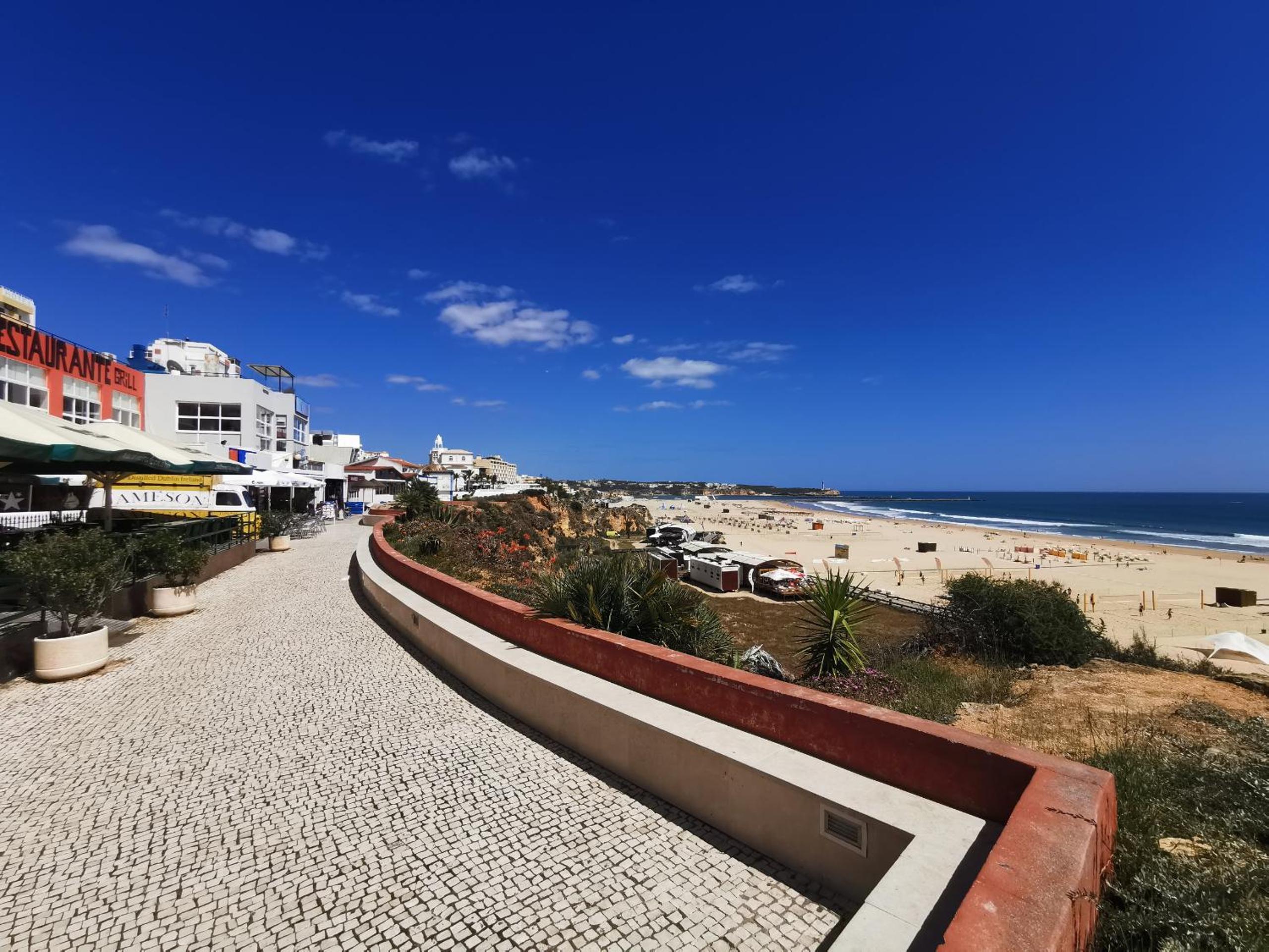 Apartamento Praia Rocha Vista Mar Ambar view 3