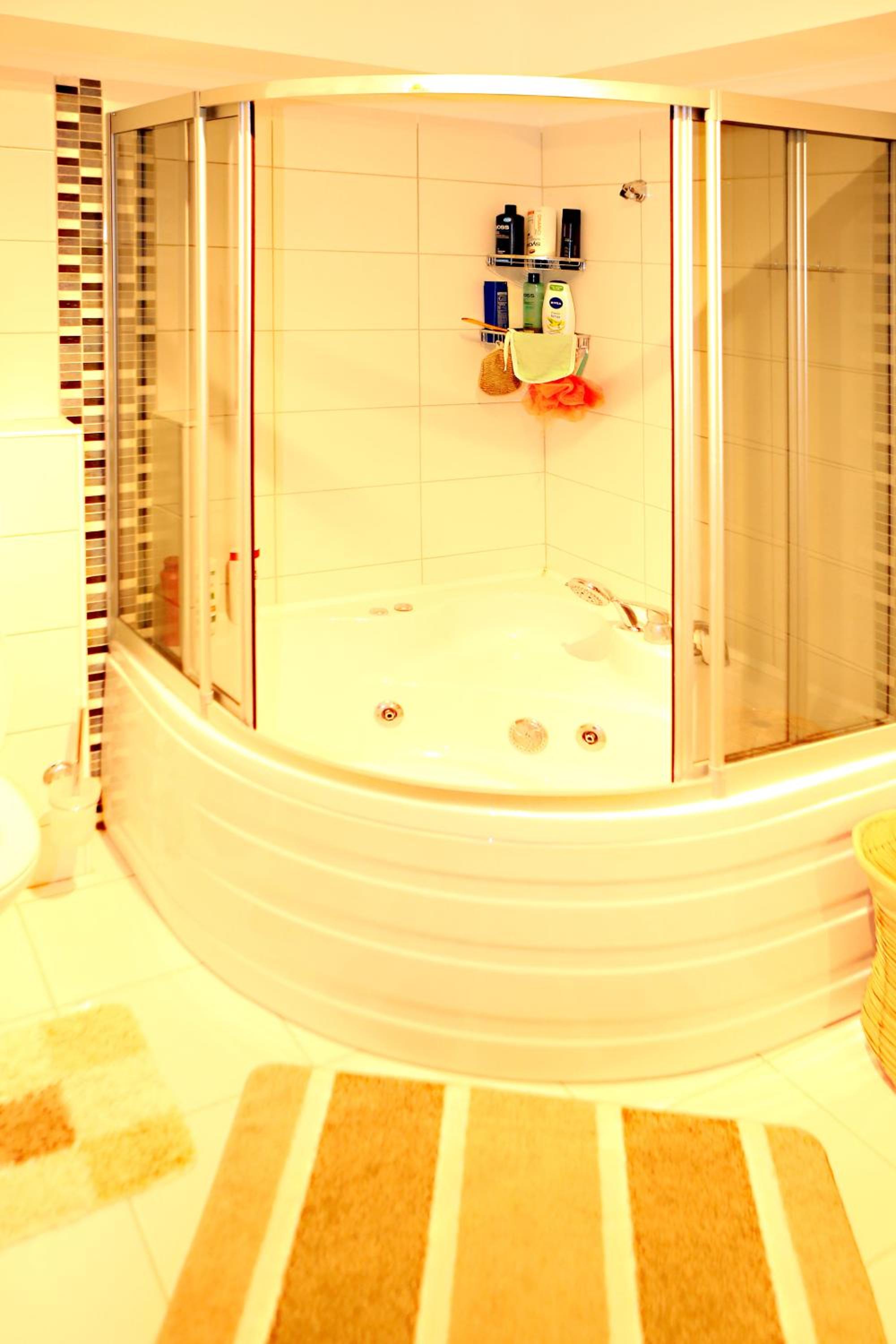Paradise Town Villa Premium