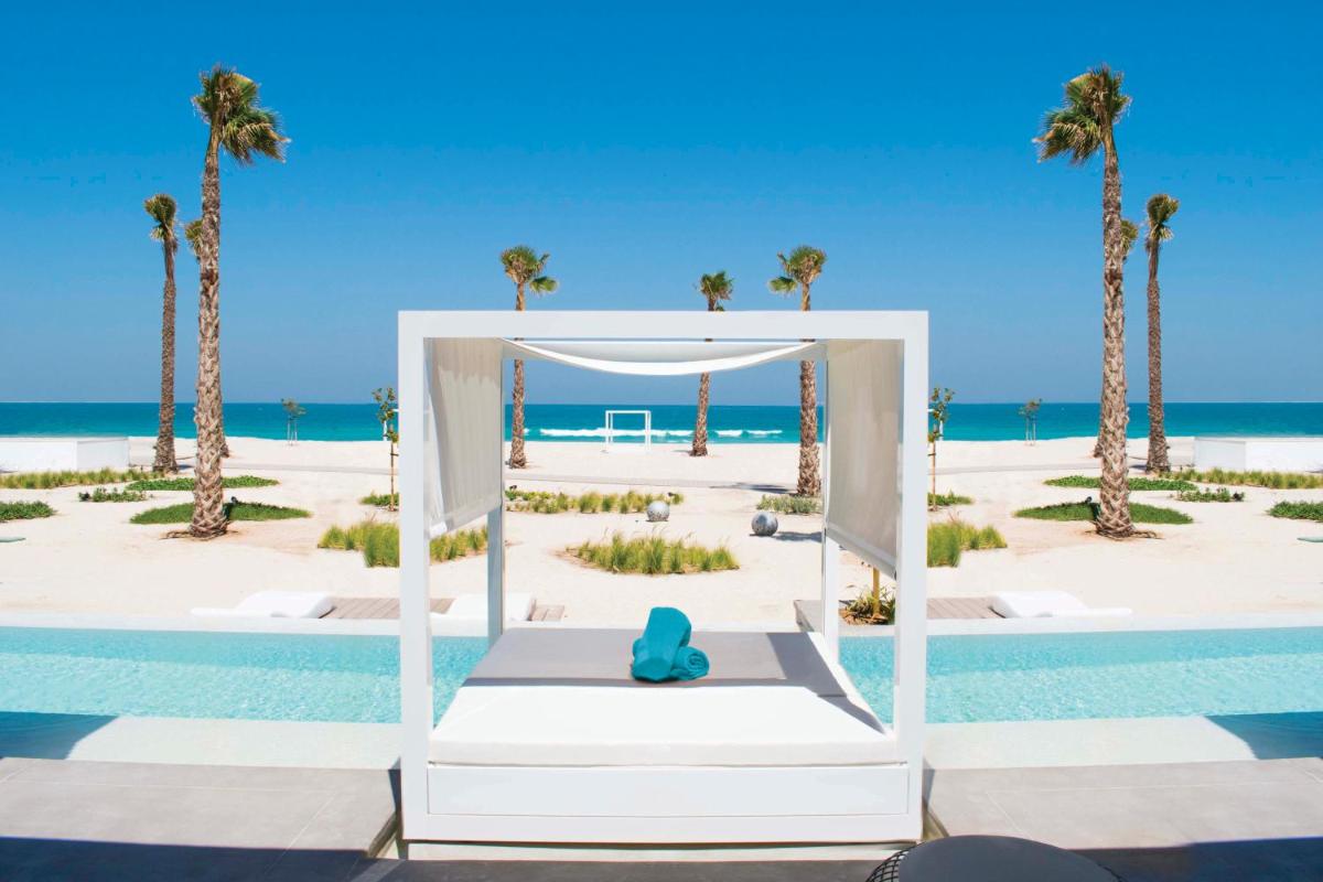 Nikki Beach Resort & Spa Dubai 15