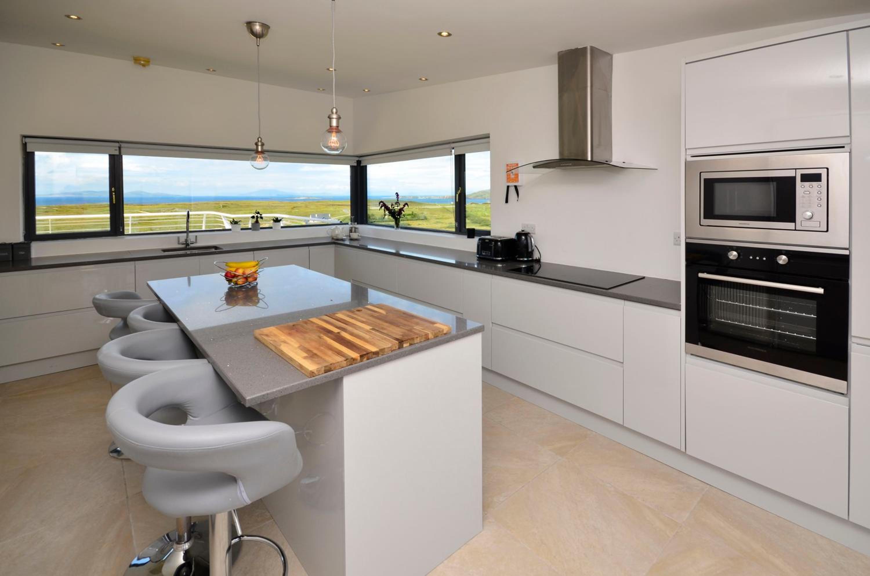 Property 260 - Moyard view 3