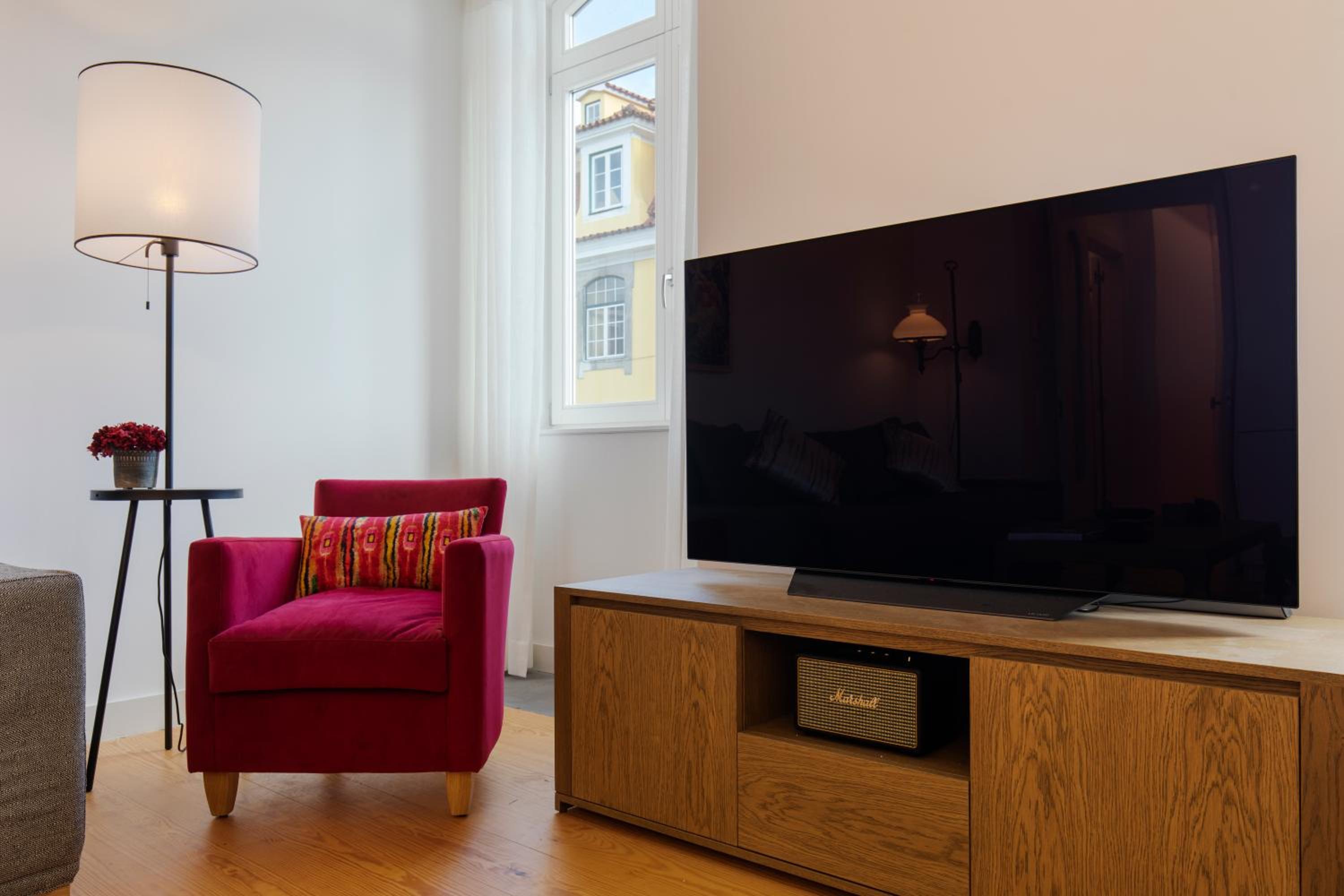MSPC Trendy & Classic 2 Bedroom view 5