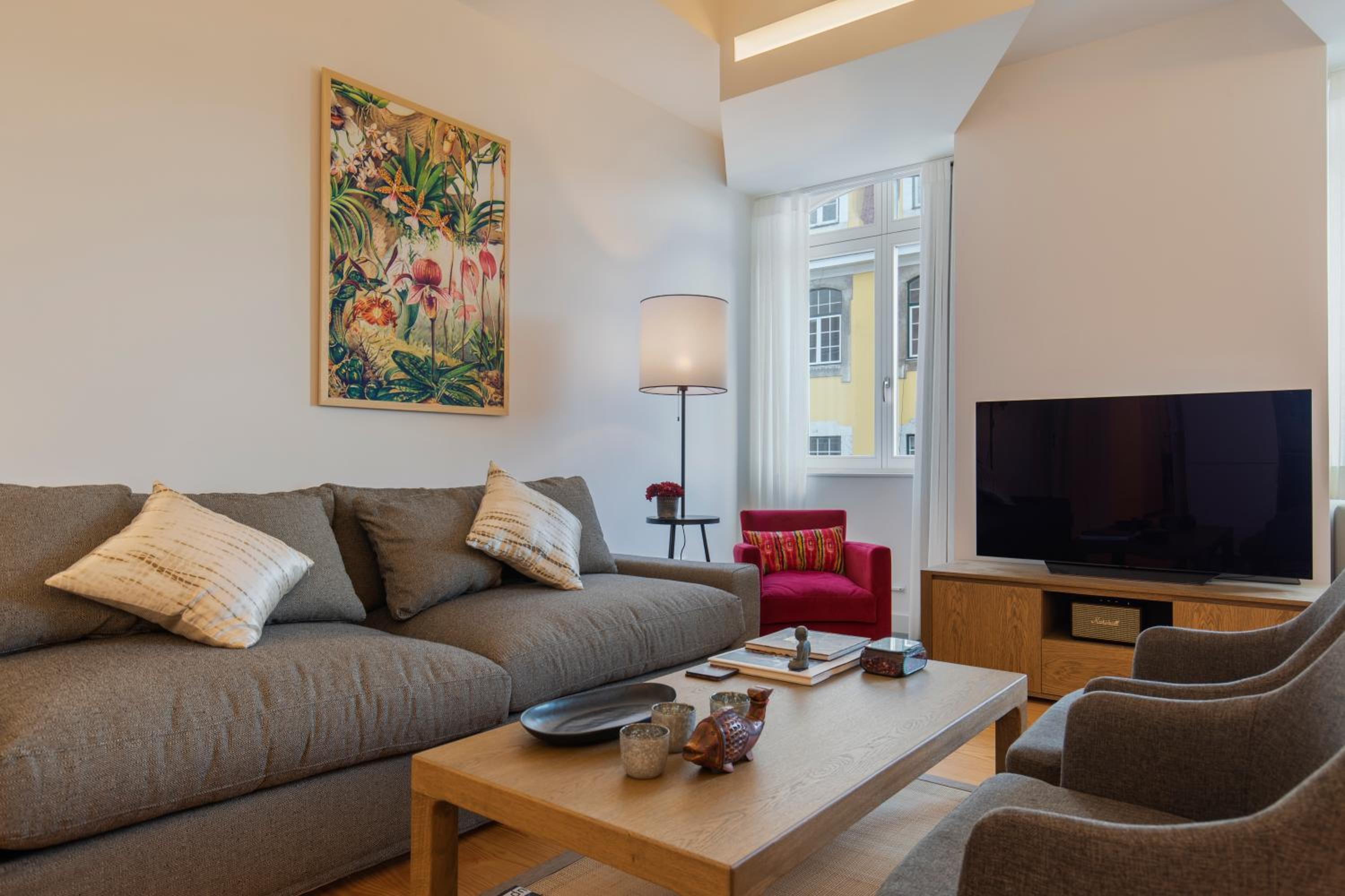MSPC Trendy & Classic 2 Bedroom view 2