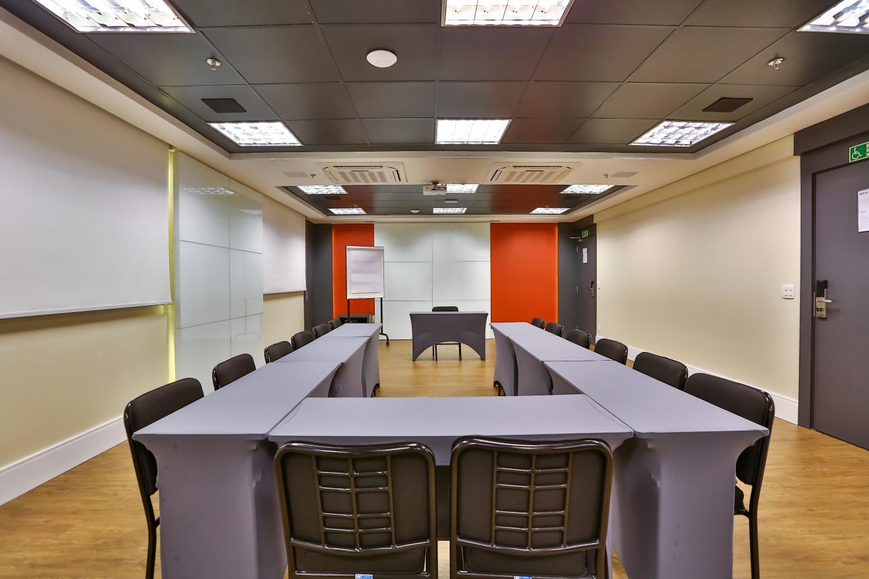 Roomo Transamerica Santos Gonzaga