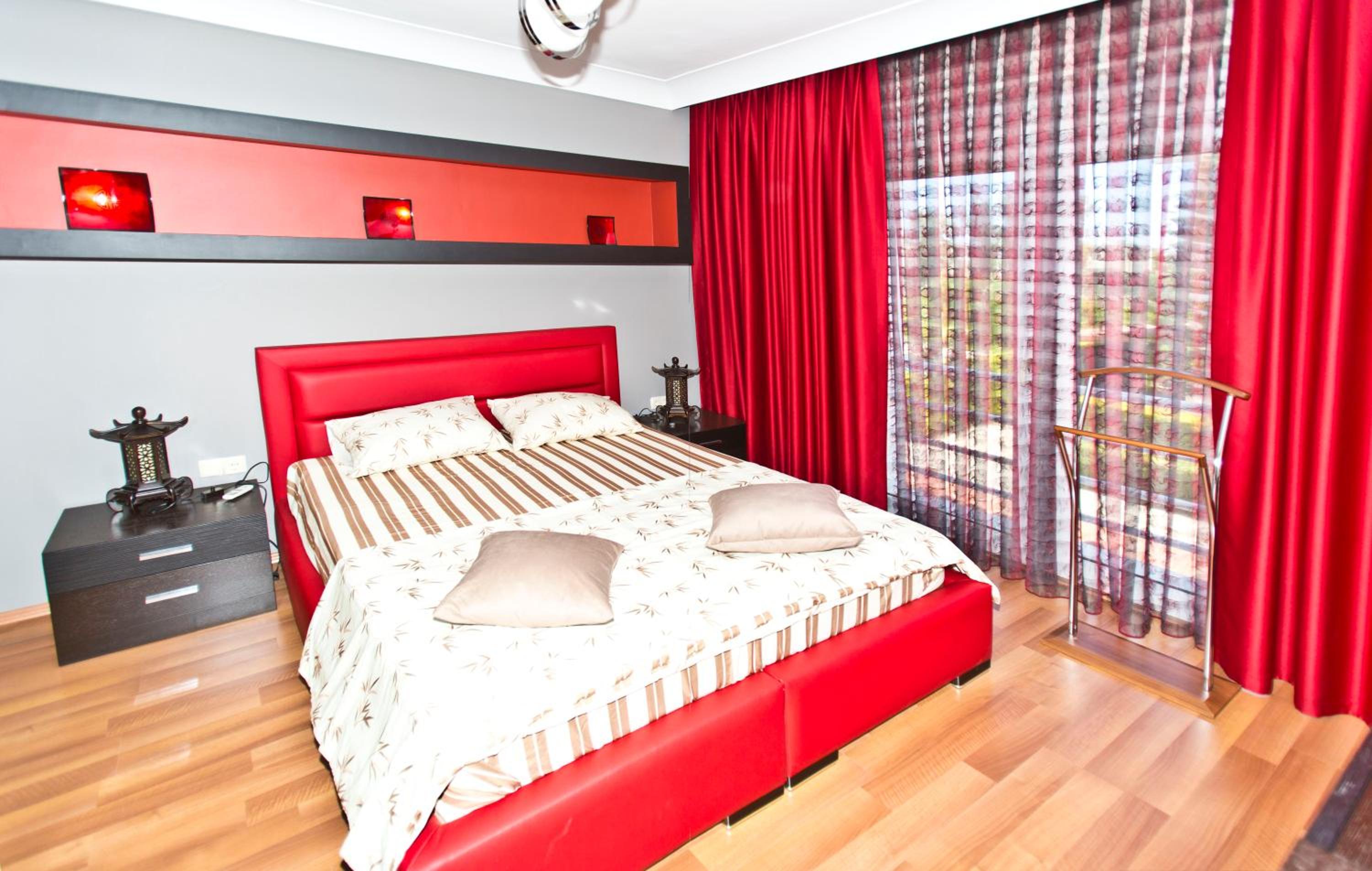 Paradise Town Villa Premium