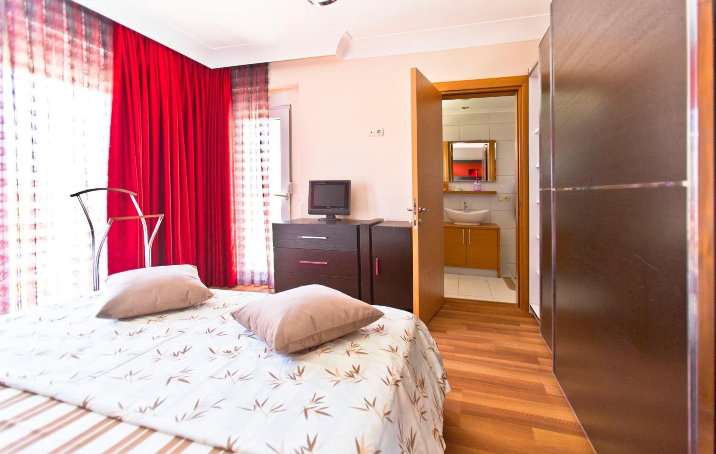 Paradise Town Villa Premium