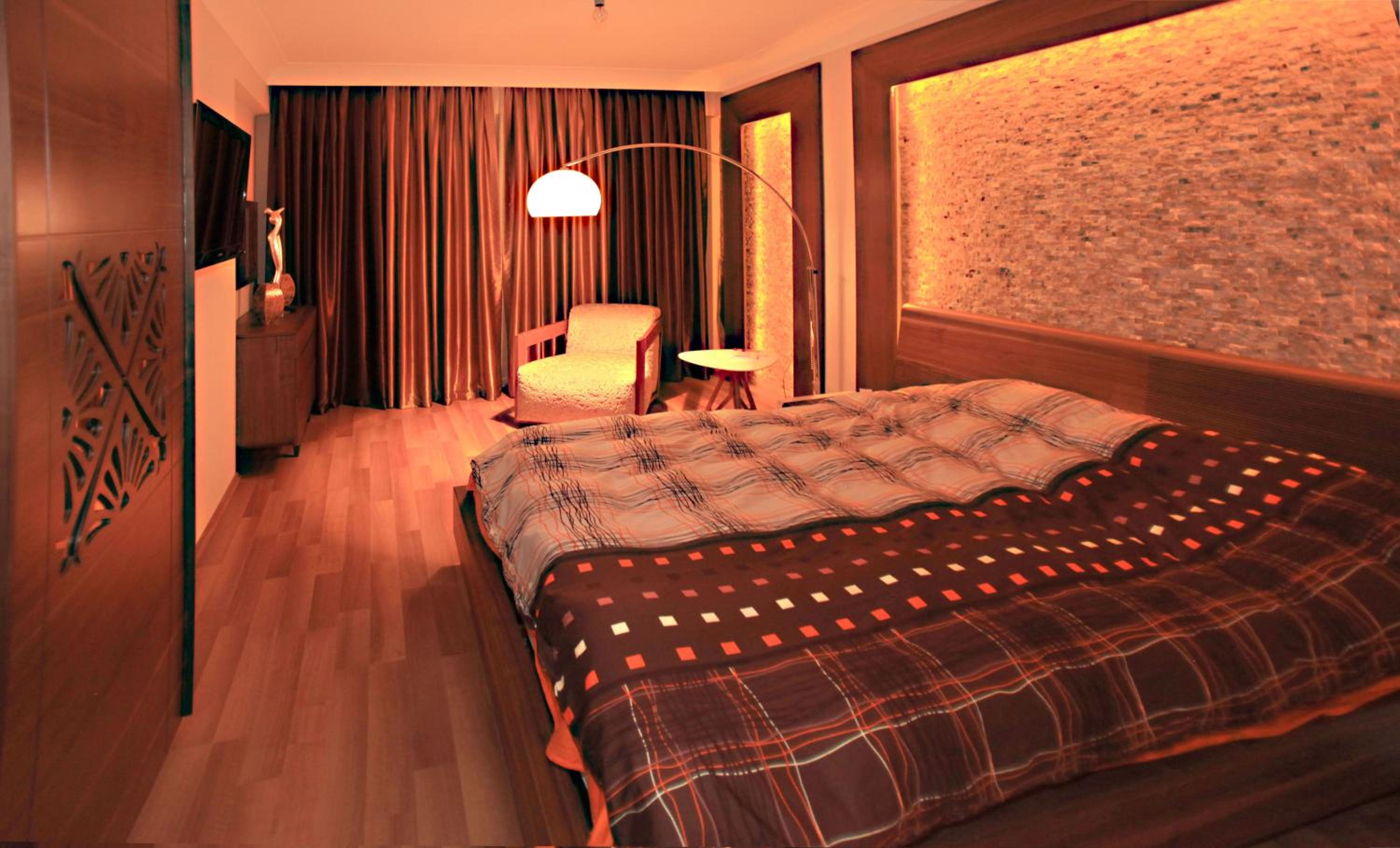Paradise Town Villa Premium