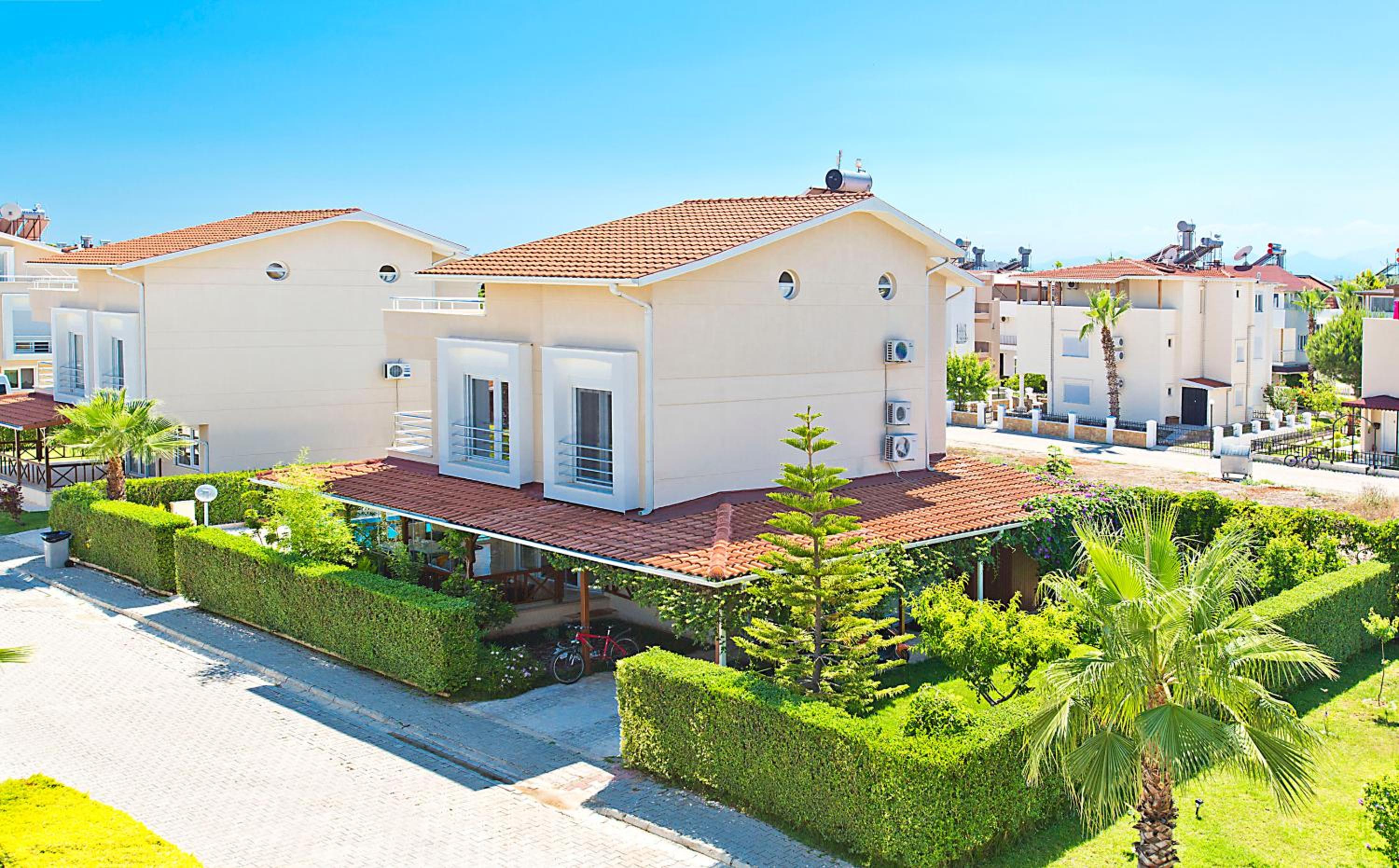 Paradise Town Villa Premium