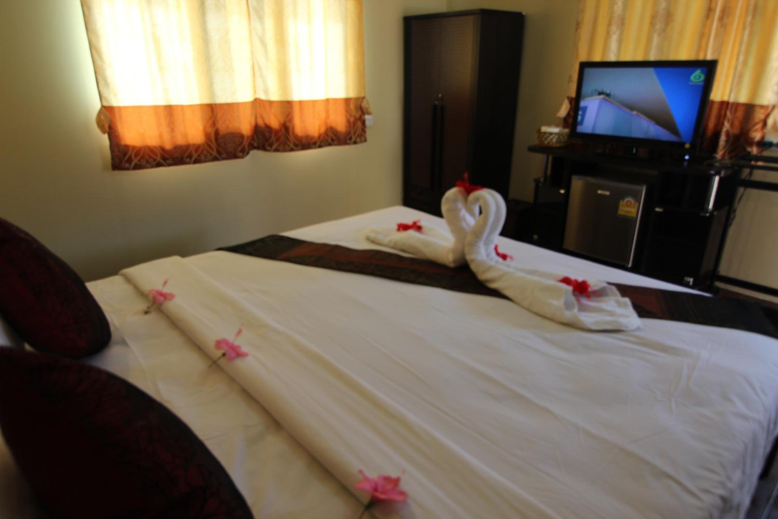 Phi Phi Ba Kao Bay Resort