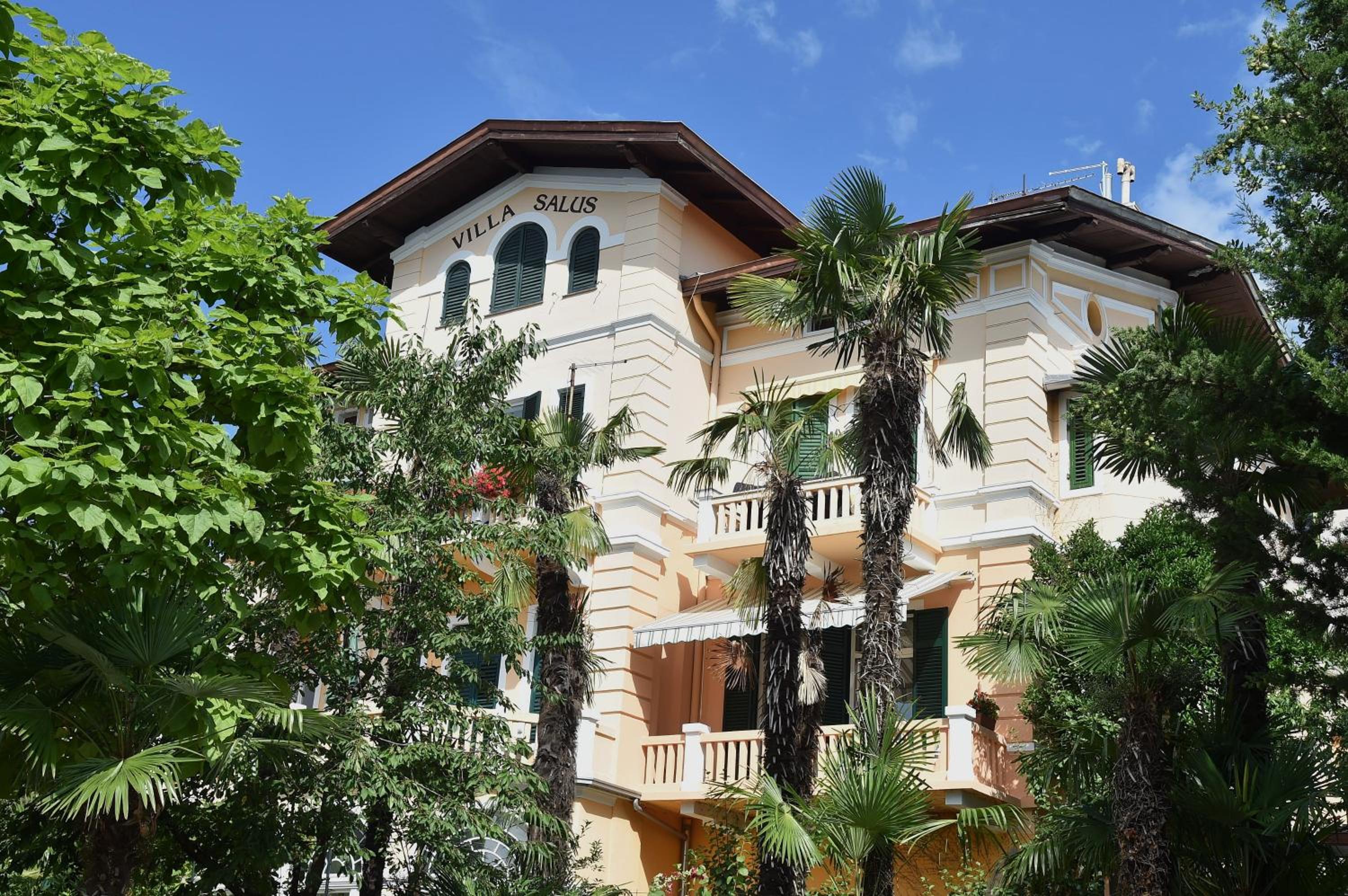 Villa Salus, Apartment Maruna view 2