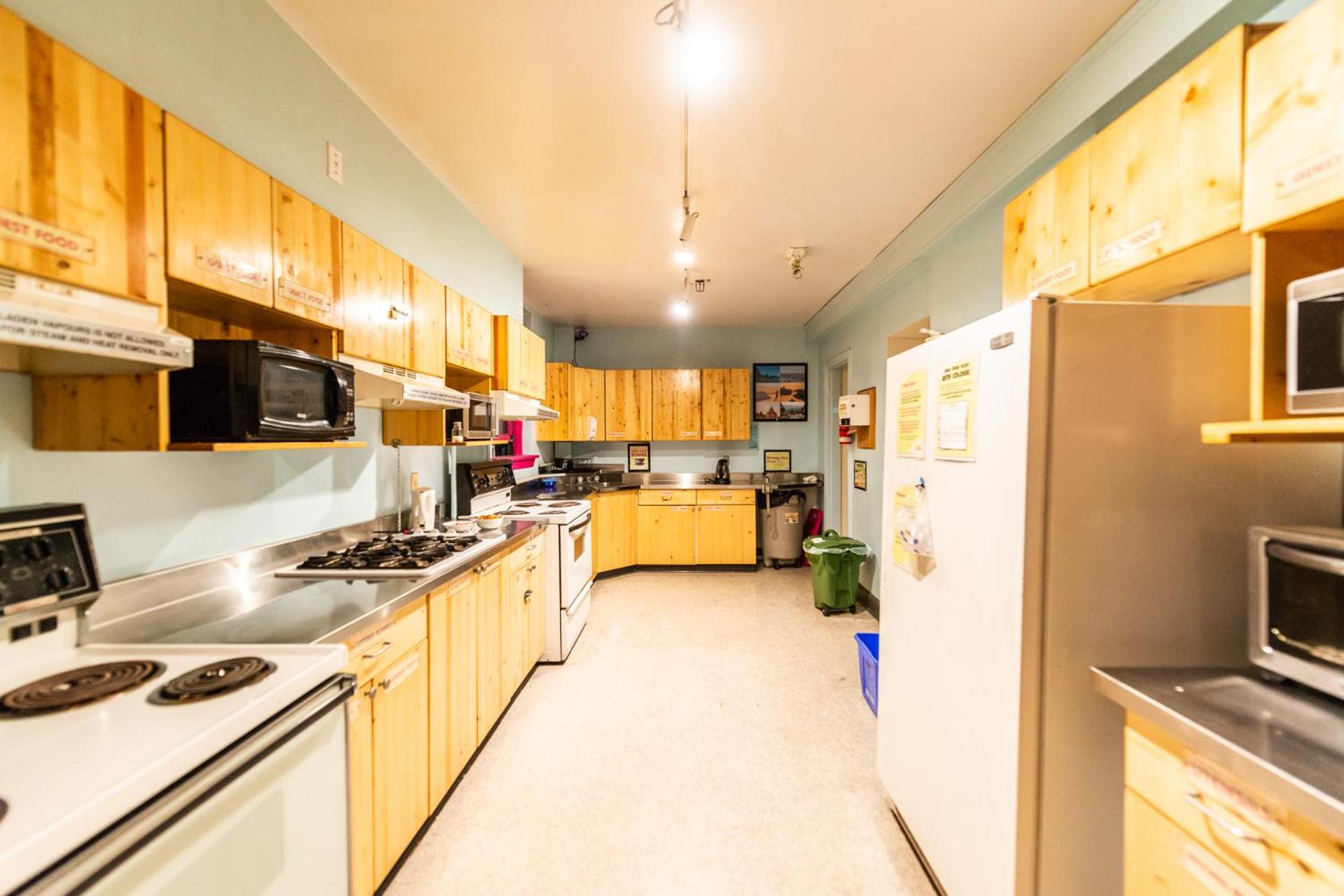 Ocean Island Inn | Backpackers | Suites - Image 4