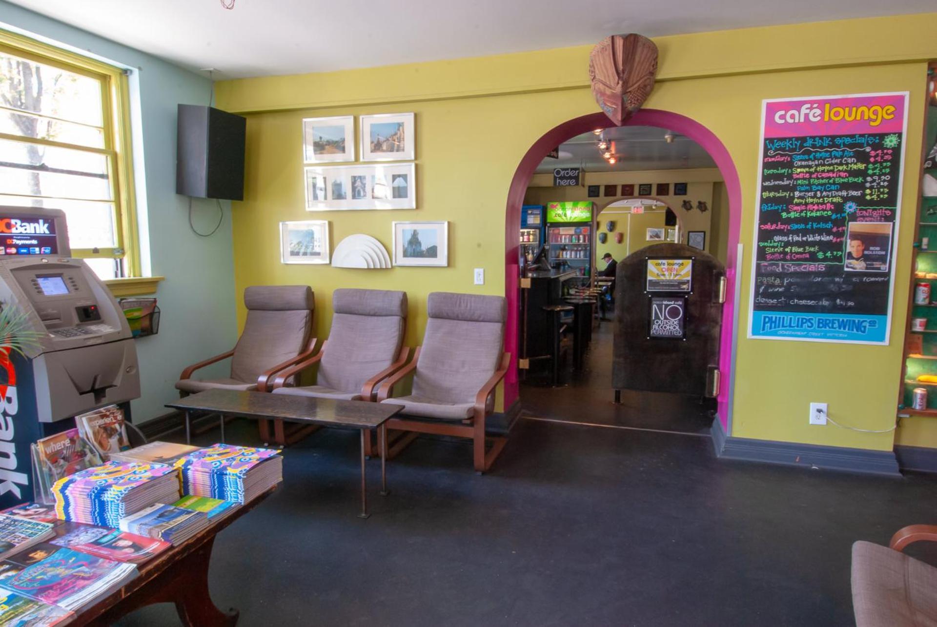 Ocean Island Inn | Backpackers | Suites