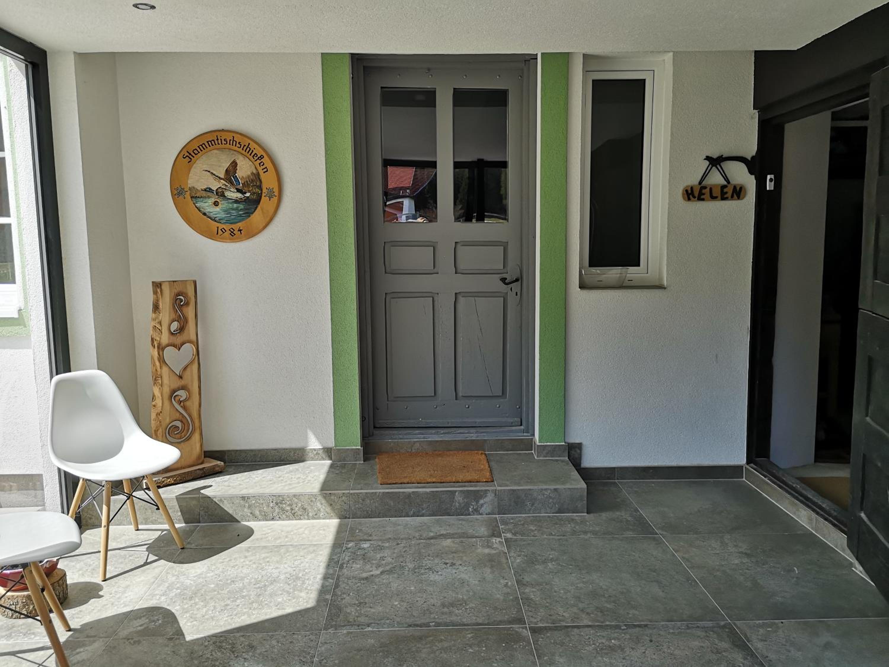 De Nussi's Chalet 1