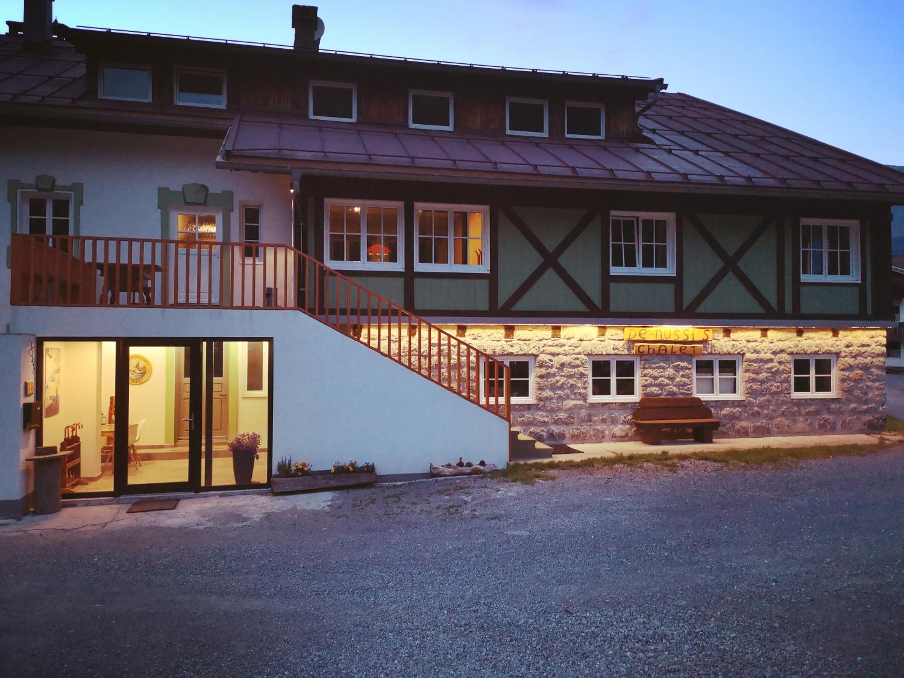 De Nussi's Chalet 1