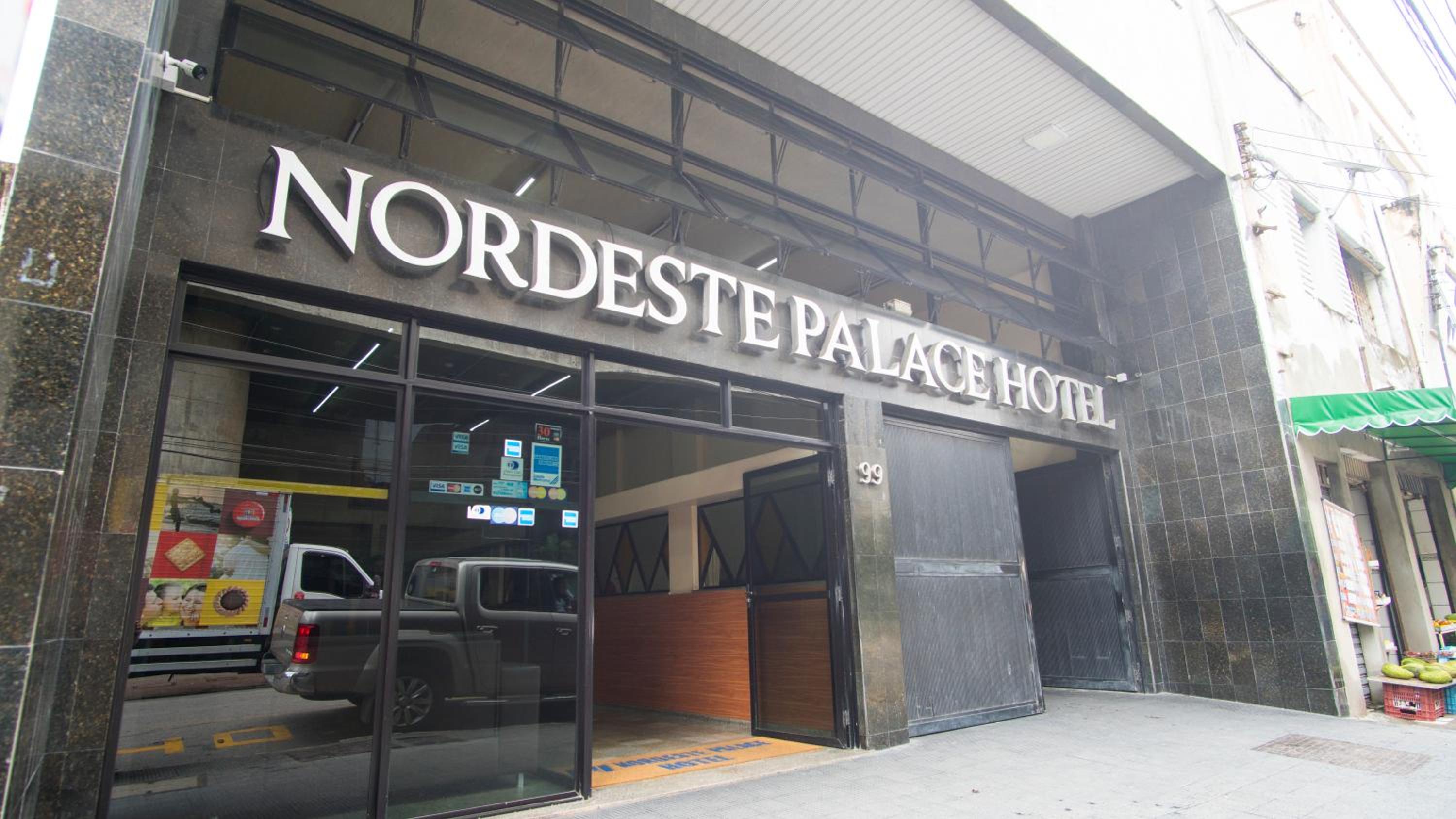 Hotel Nordeste Palace Hotel - Image 1