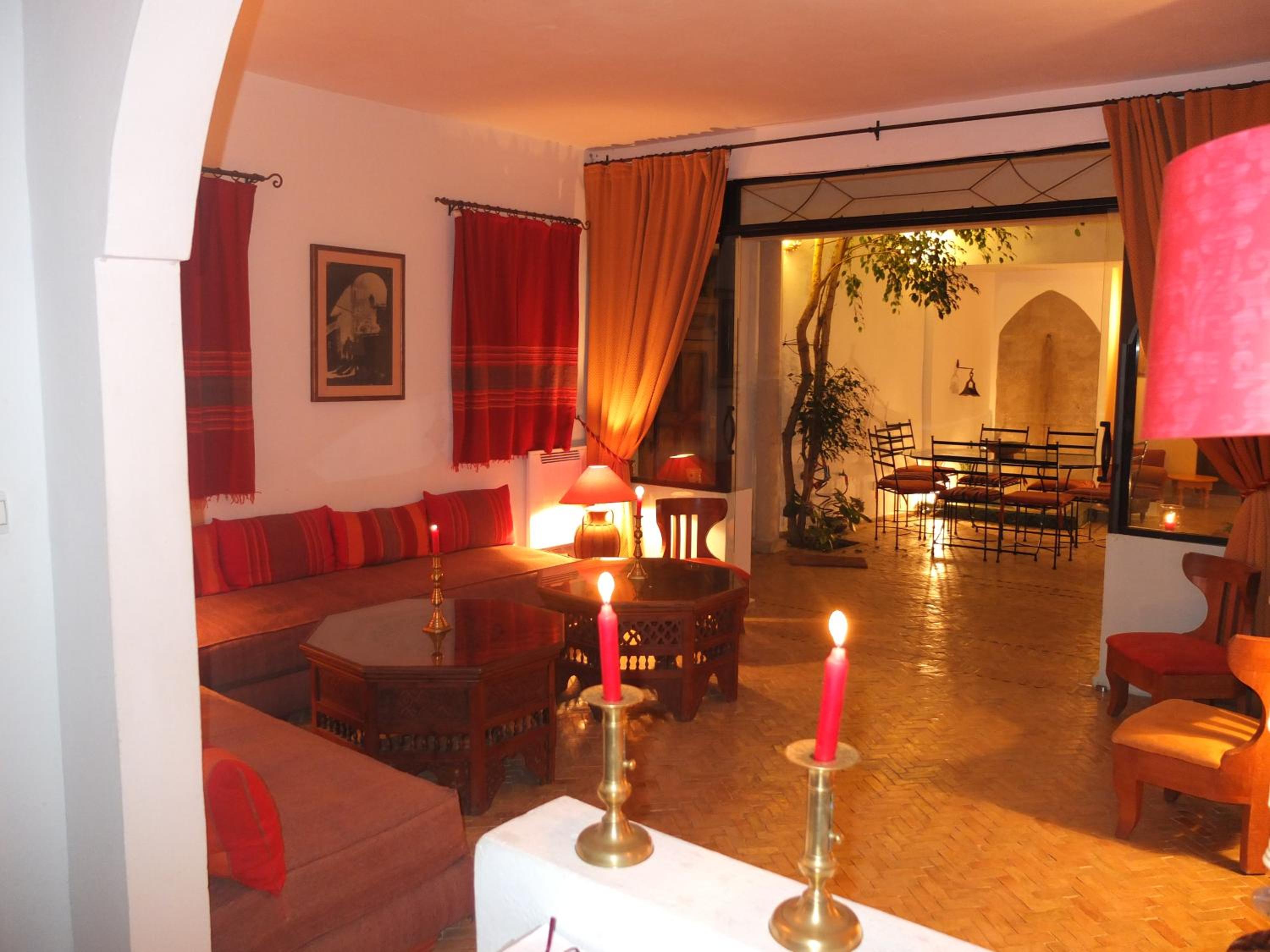 lounge
