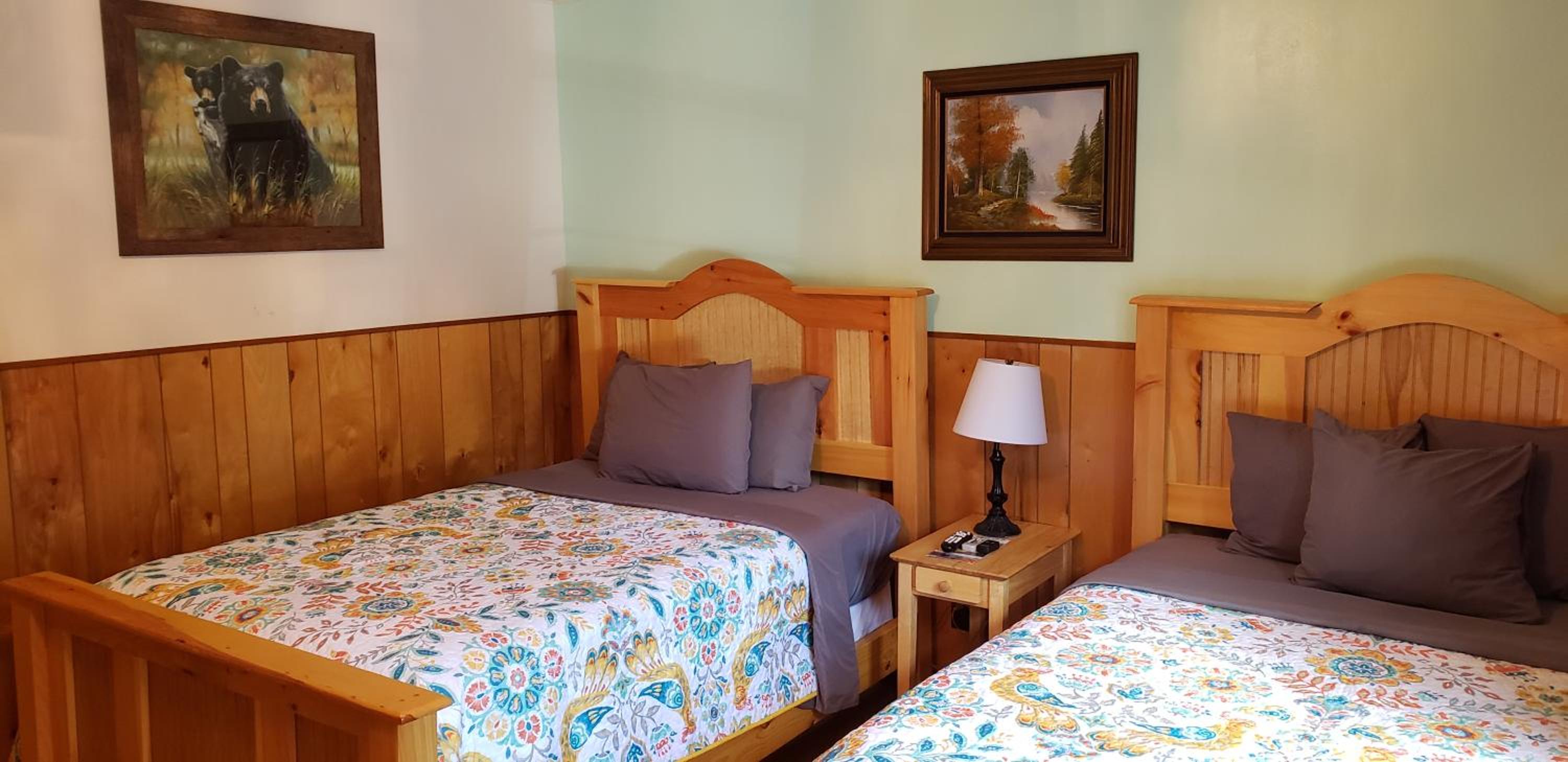Marshall's Creek Rest Motel