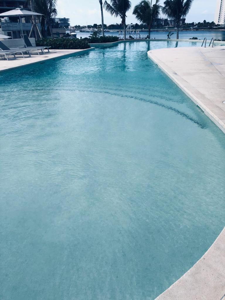 CANCUN MARINA CONDOS Hotel Zone