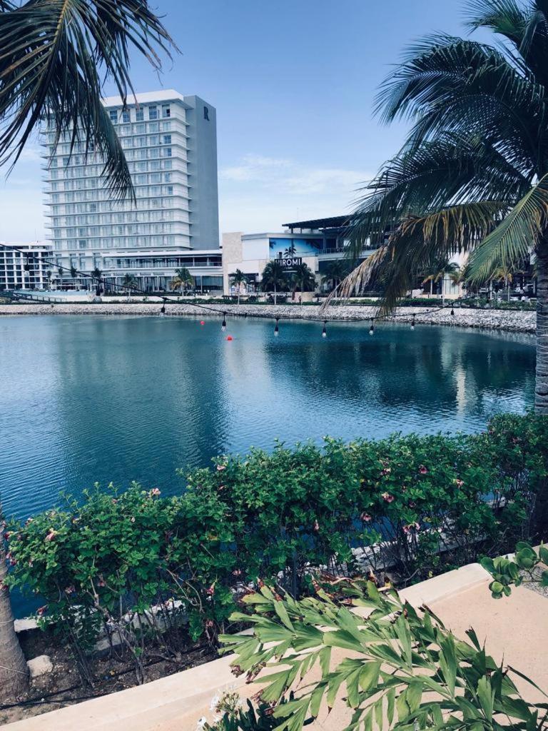 CANCUN MARINA CONDOS Hotel Zone